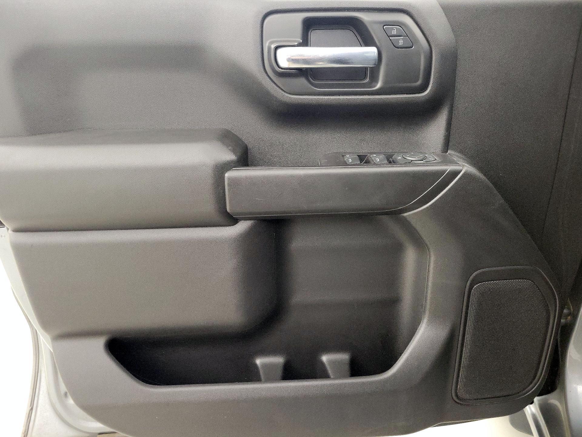 Thumbnail: 2021 Chevrolet Silverado 1500 - 12