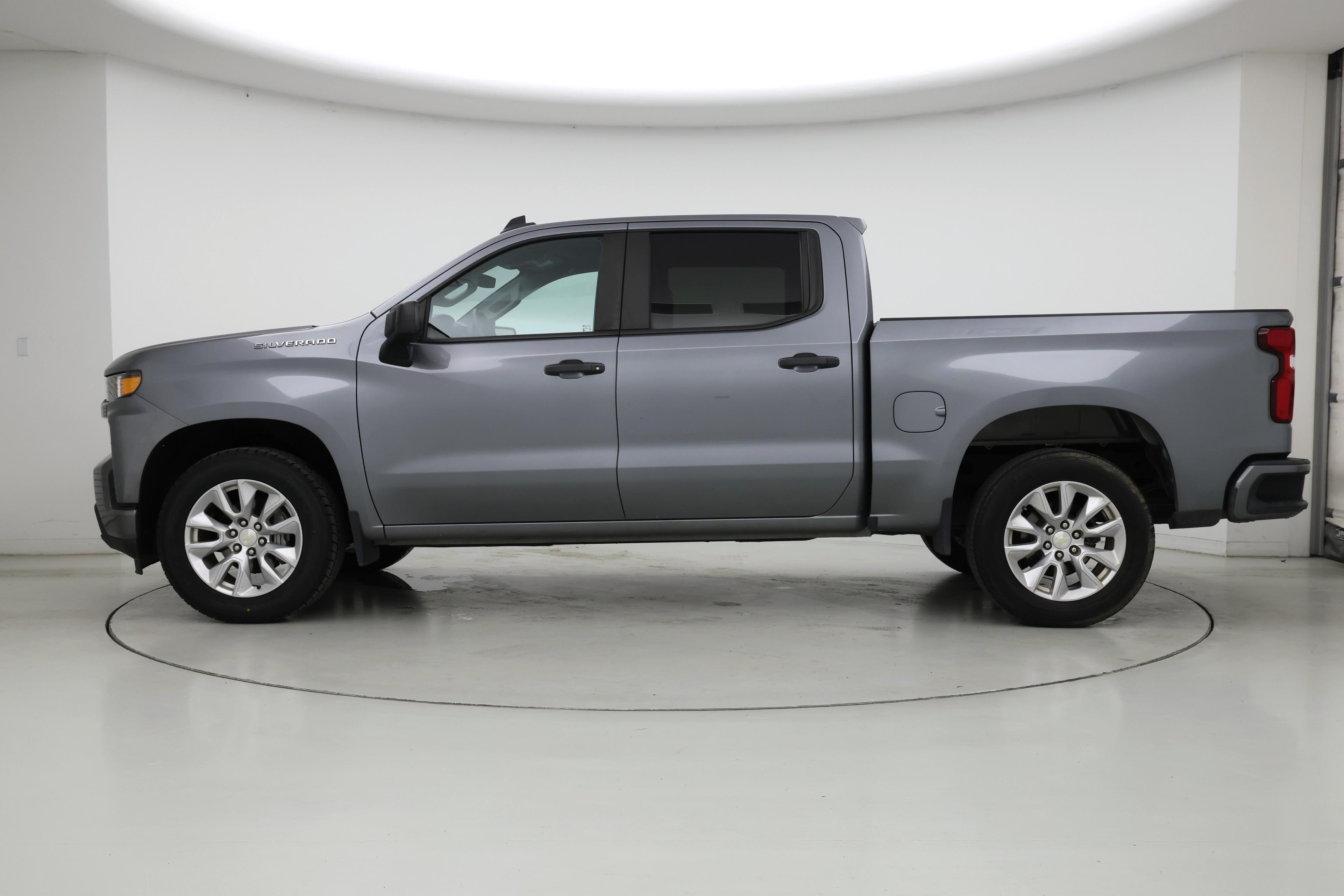 Thumbnail: 2021 Chevrolet Silverado 1500 - 3