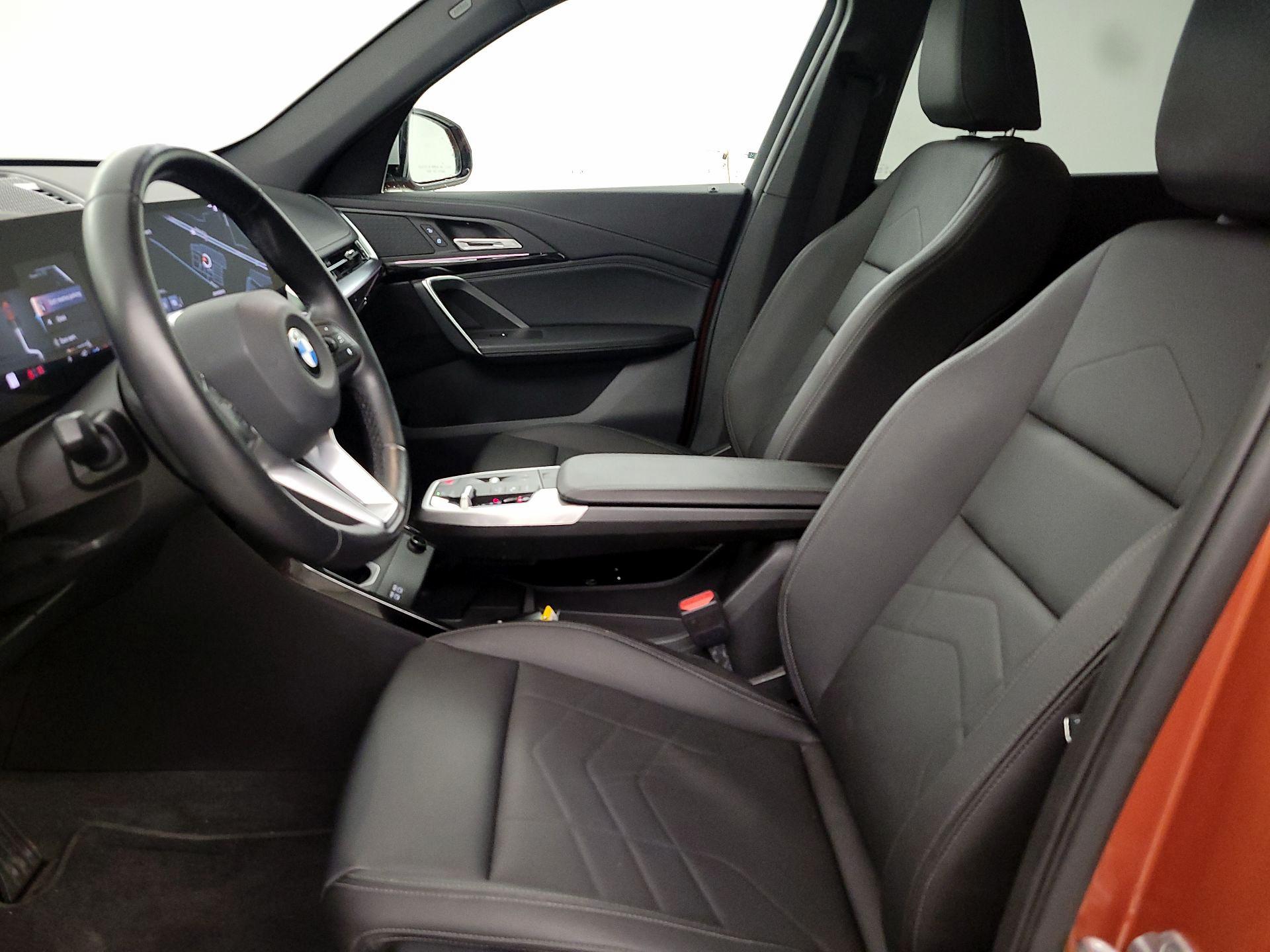 Thumbnail: 2023 BMW X1 - 11