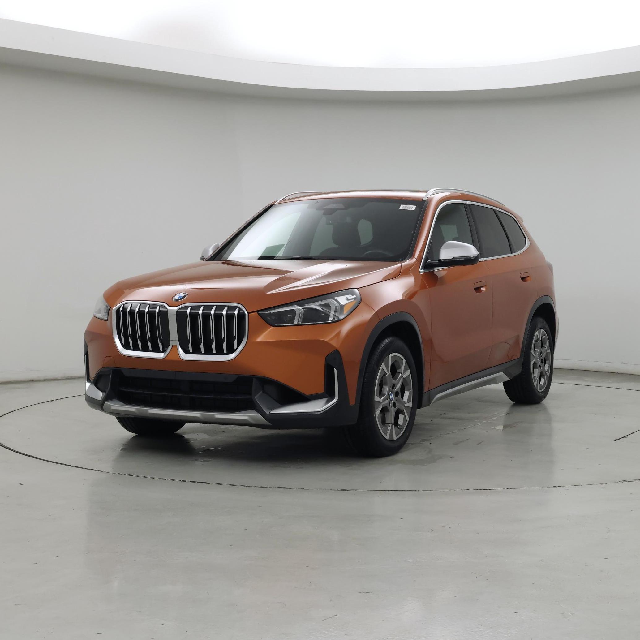 Thumbnail: 2023 BMW X1 - 4