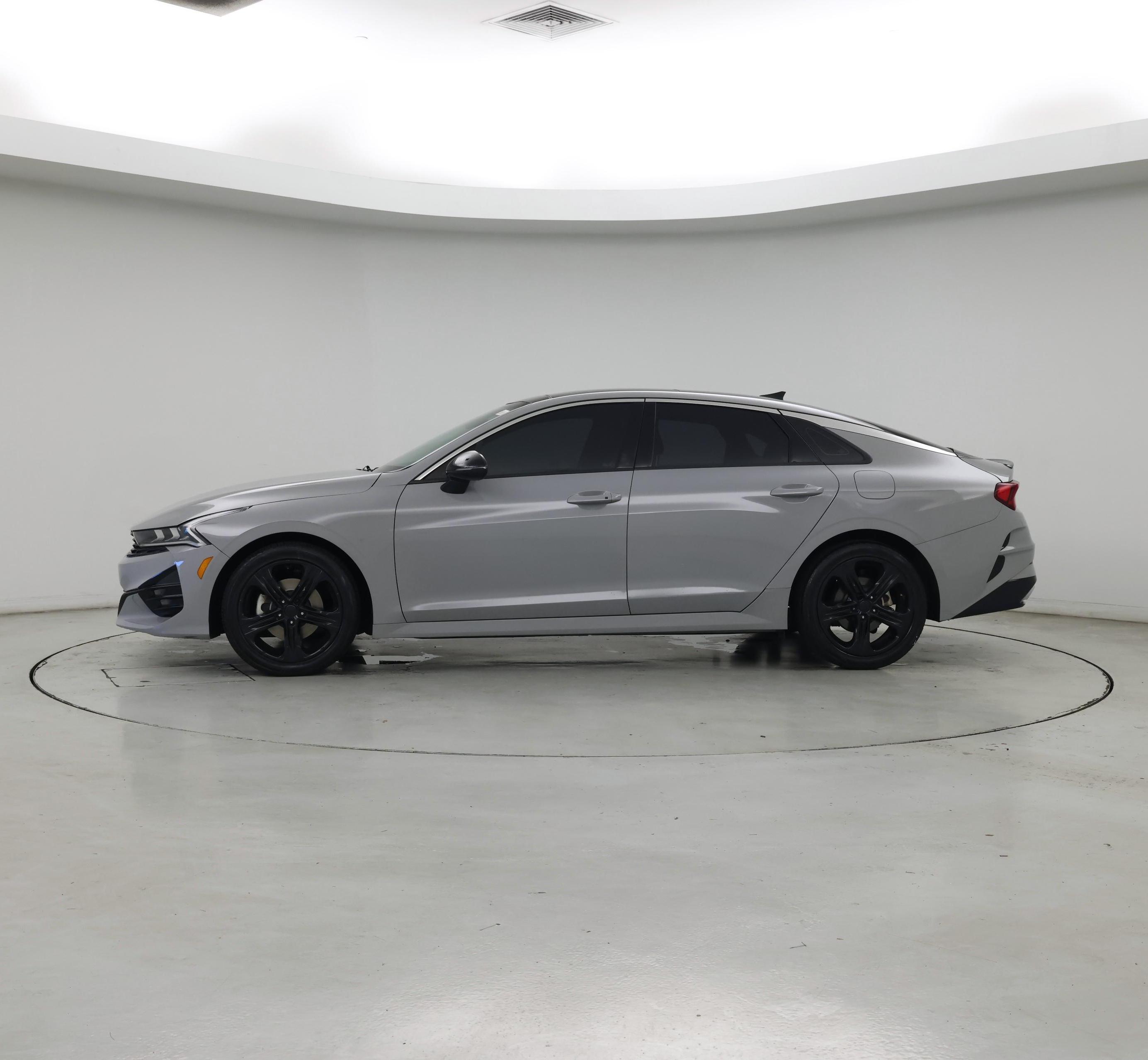 Thumbnail: 2022 Kia K5 - 3