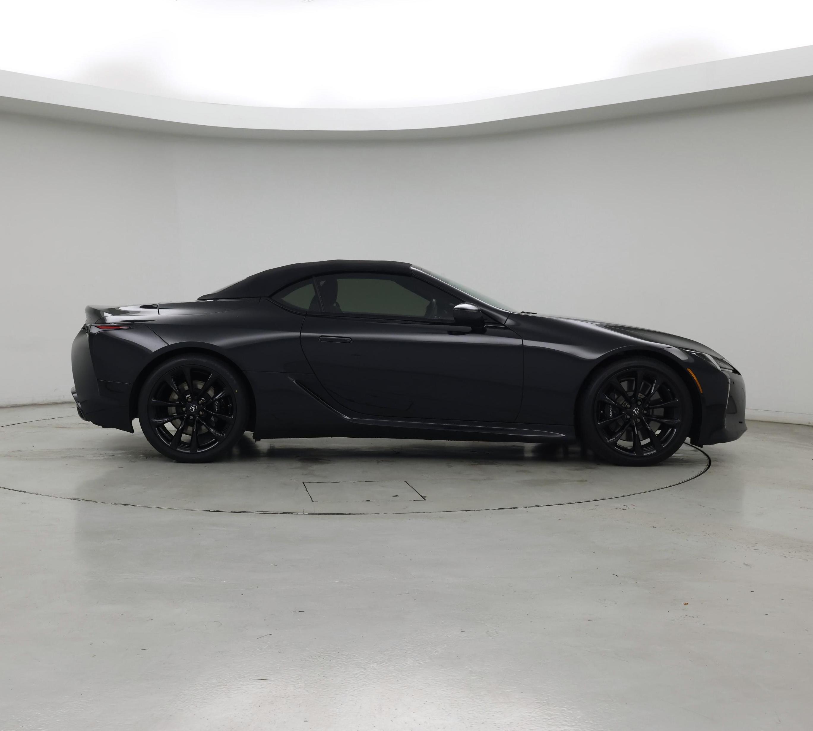 Thumbnail: 2021 Lexus LC - 7