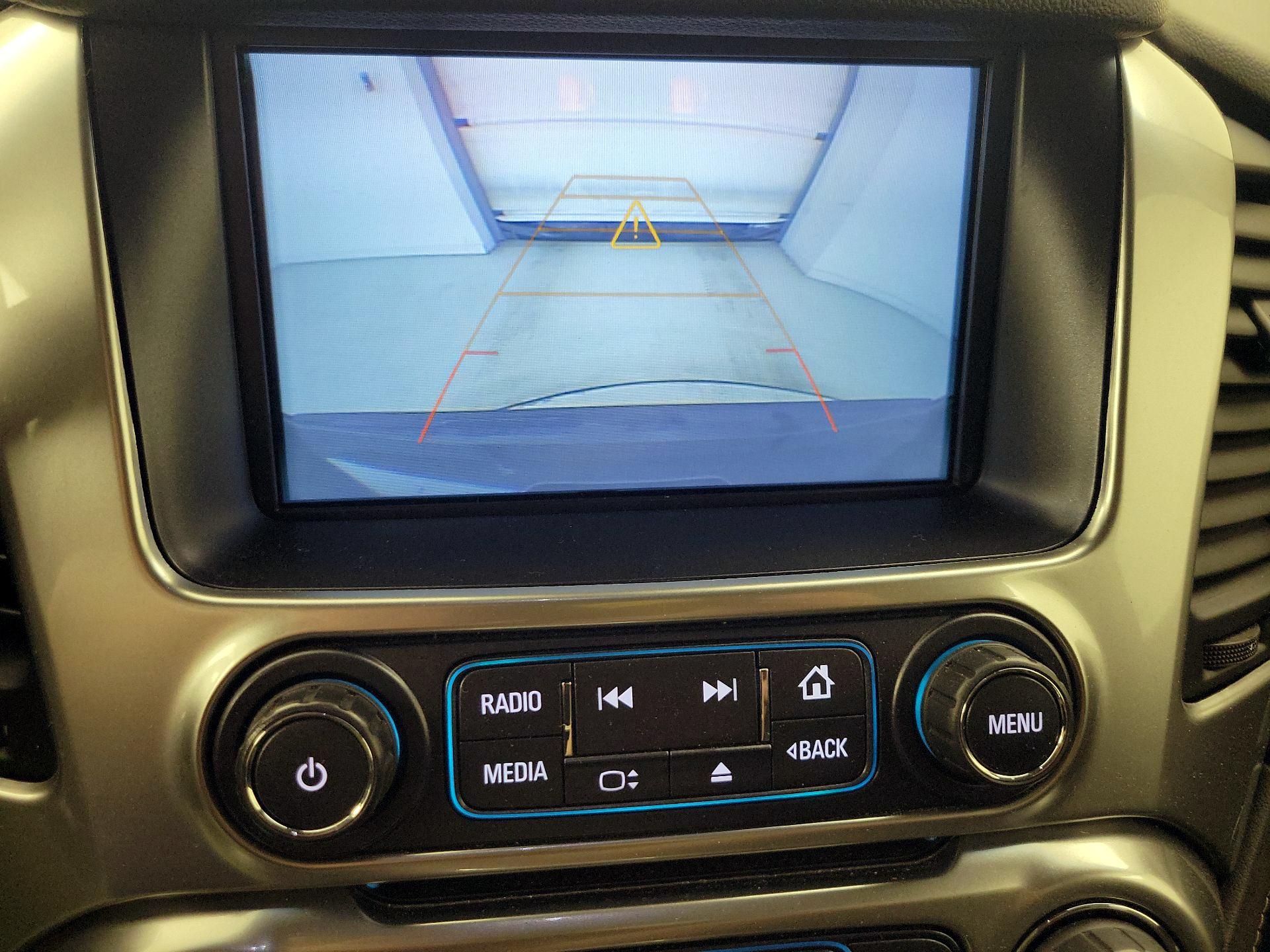 Thumbnail: 2019 Chevrolet Tahoe - 14