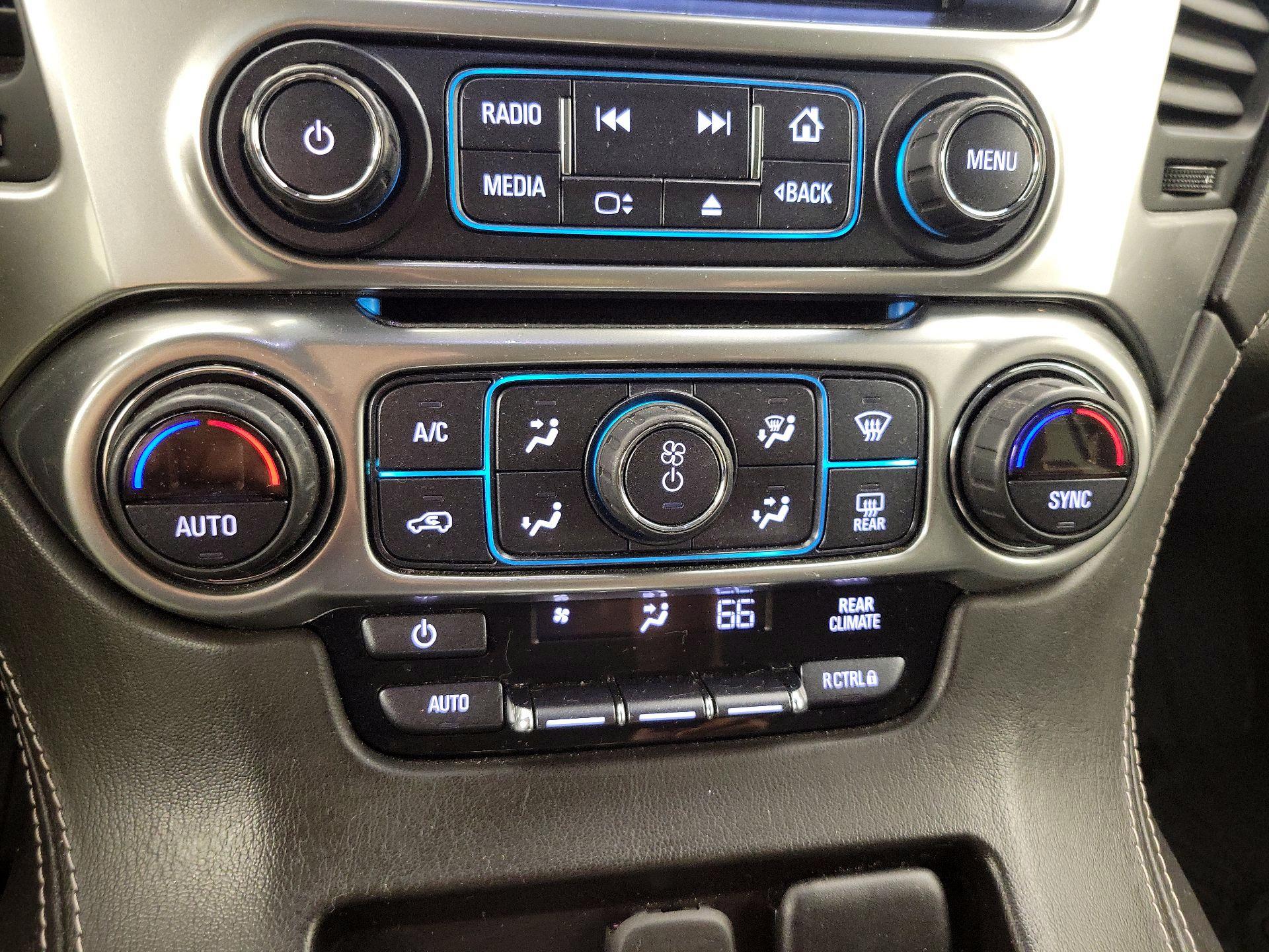 Thumbnail: 2019 Chevrolet Tahoe - 16