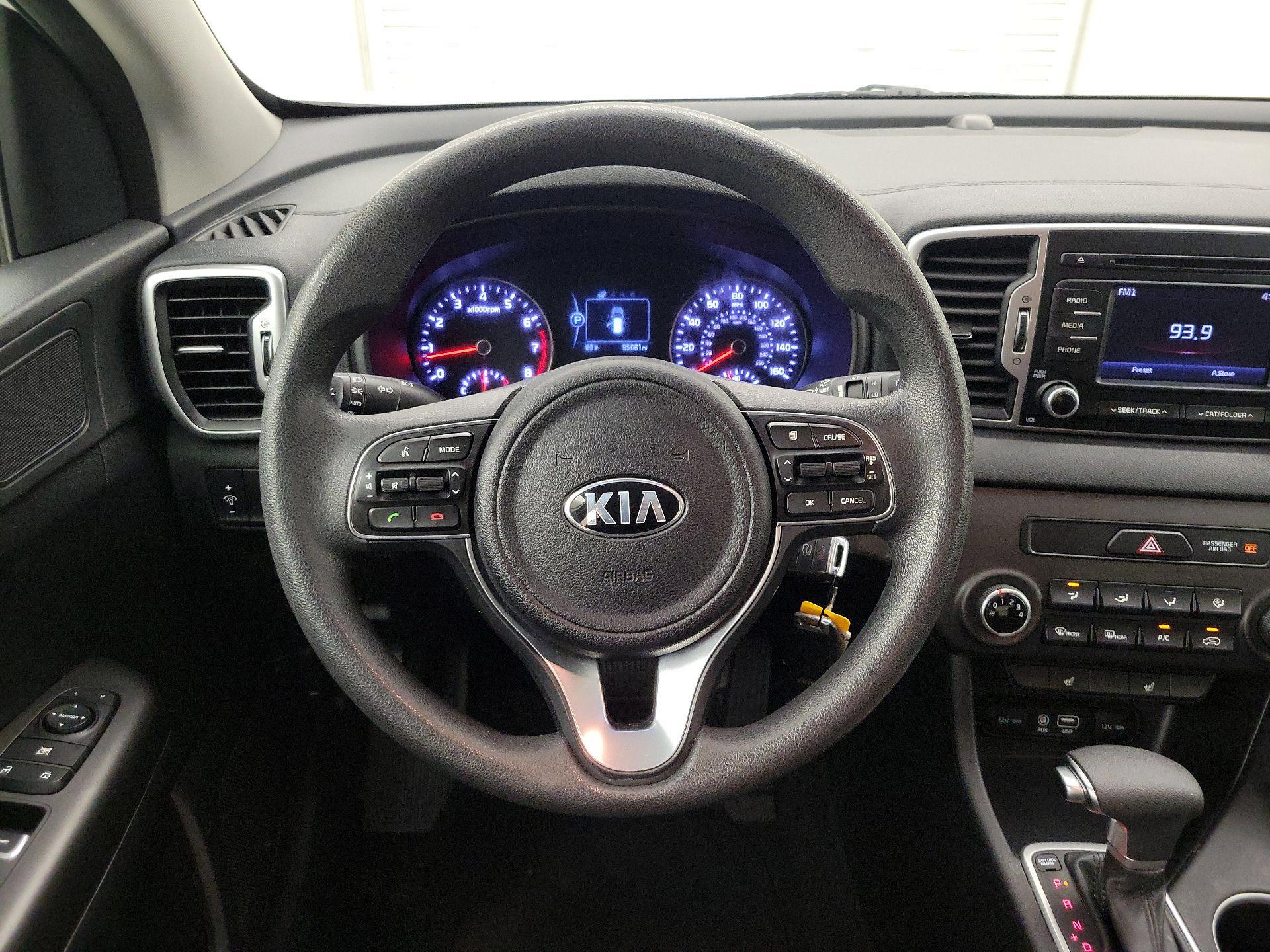 Thumbnail: 2017 Kia Sportage - 10