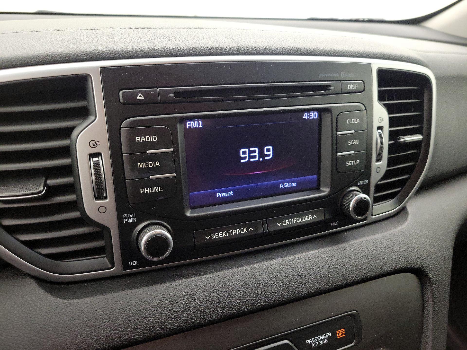 Thumbnail: 2017 Kia Sportage - 15