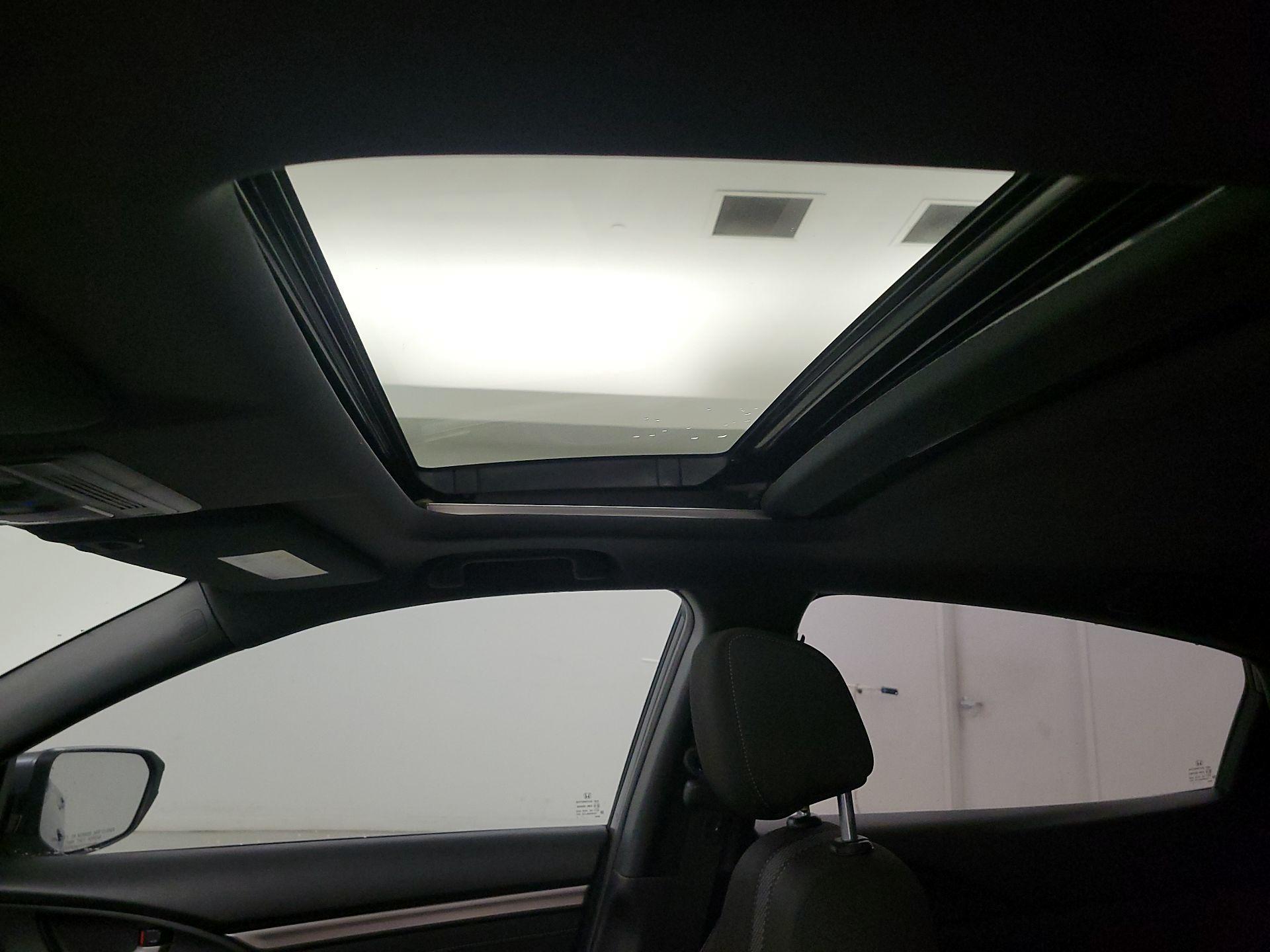 Thumbnail: 2021 Honda Civic - 19