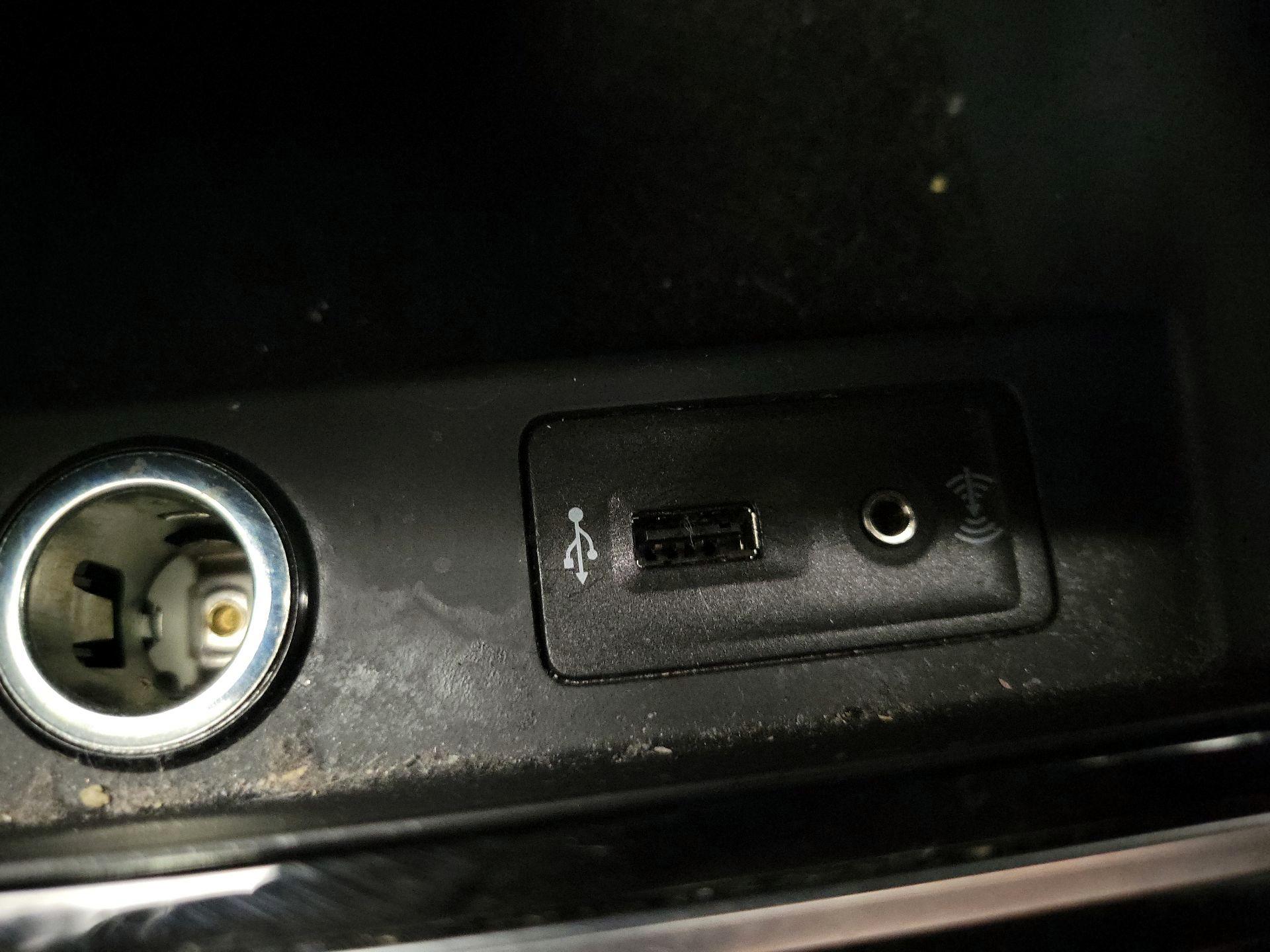 Thumbnail: 2016 Volkswagen Jetta - 19