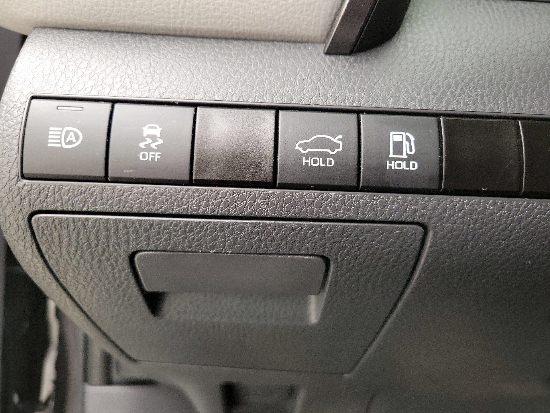 Thumbnail: 2024 Toyota Camry - 13