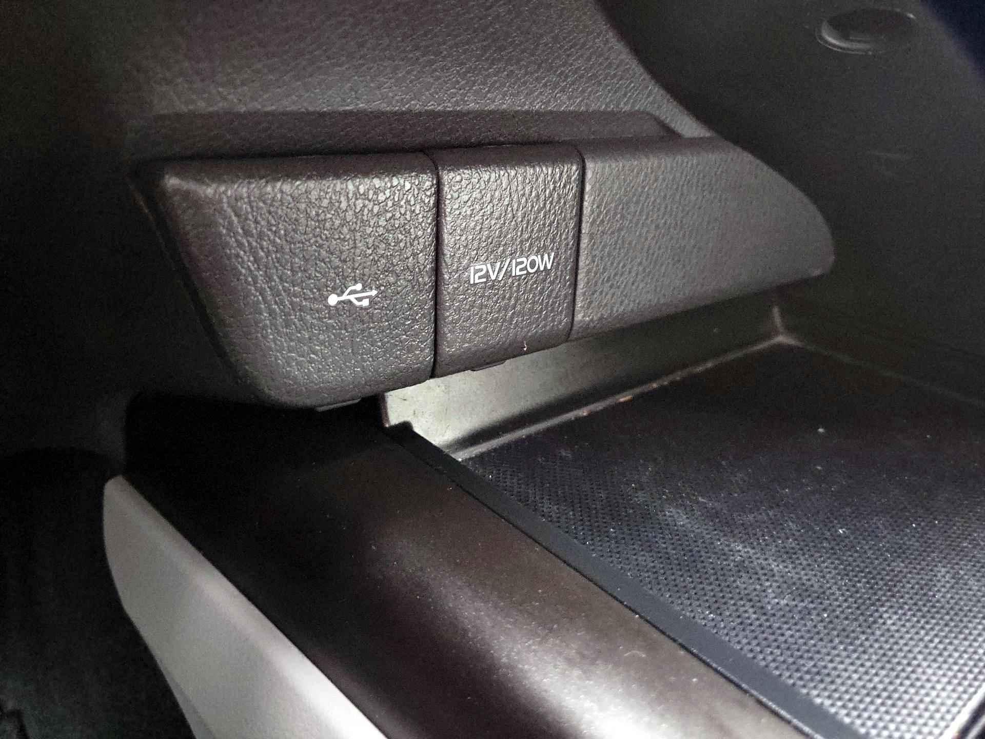 Thumbnail: 2024 Toyota Camry - 18