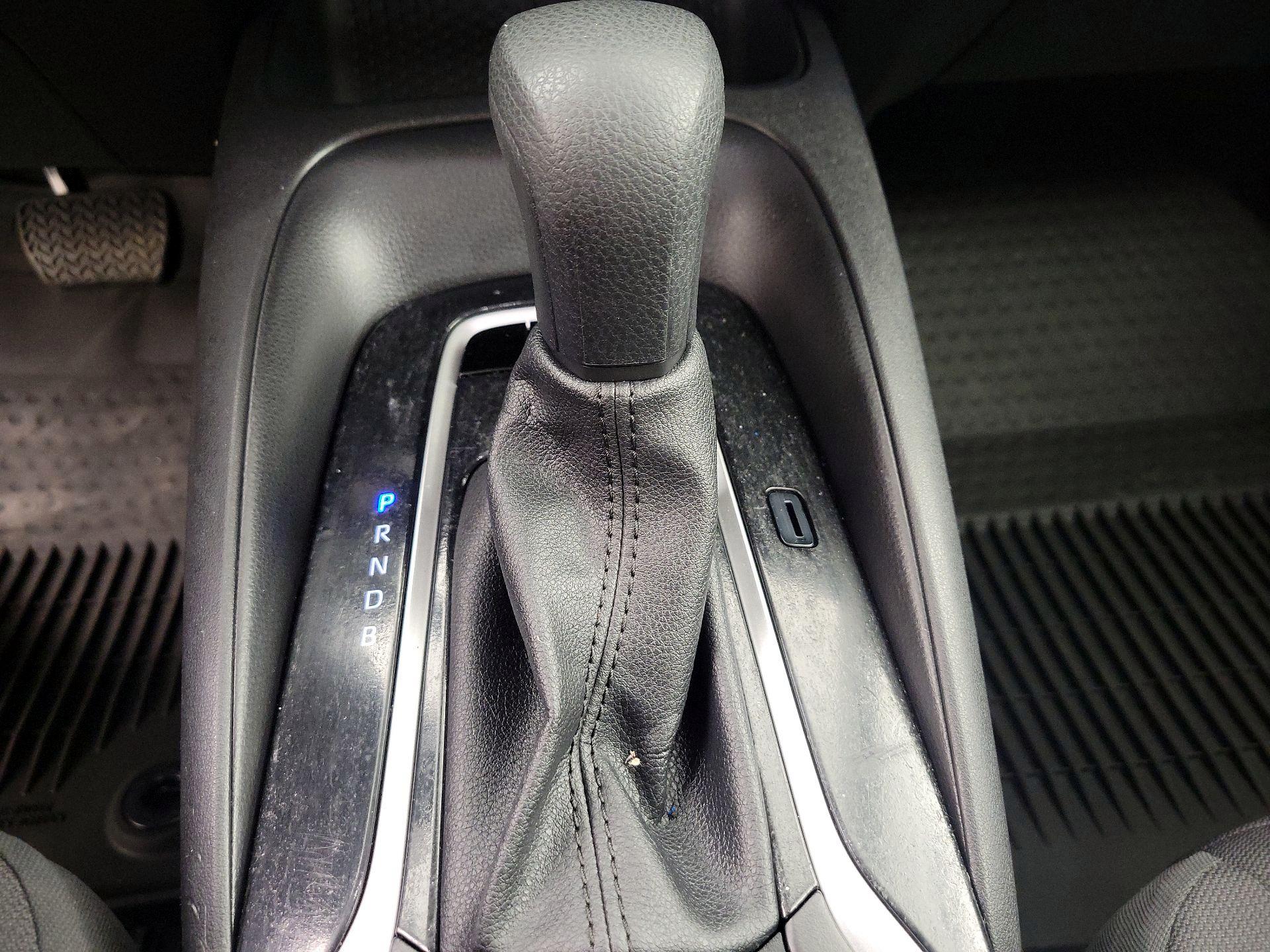 Thumbnail: 2025 Toyota Corolla - 17