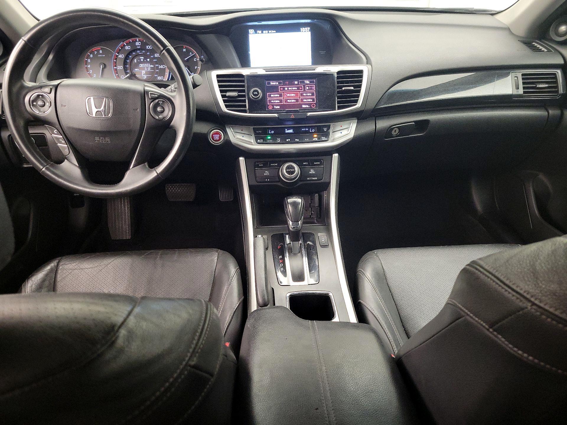 Thumbnail: 2015 Honda Accord - 9