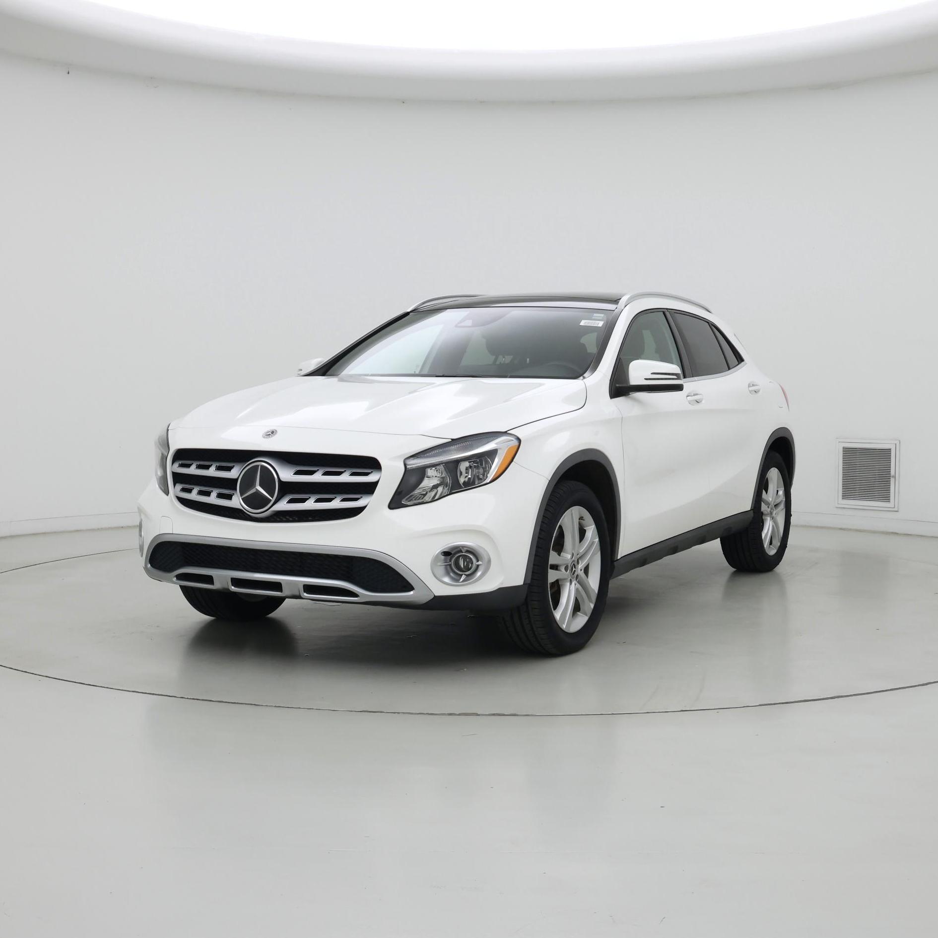 Thumbnail: 2020 Mercedes-Benz GLA - 4