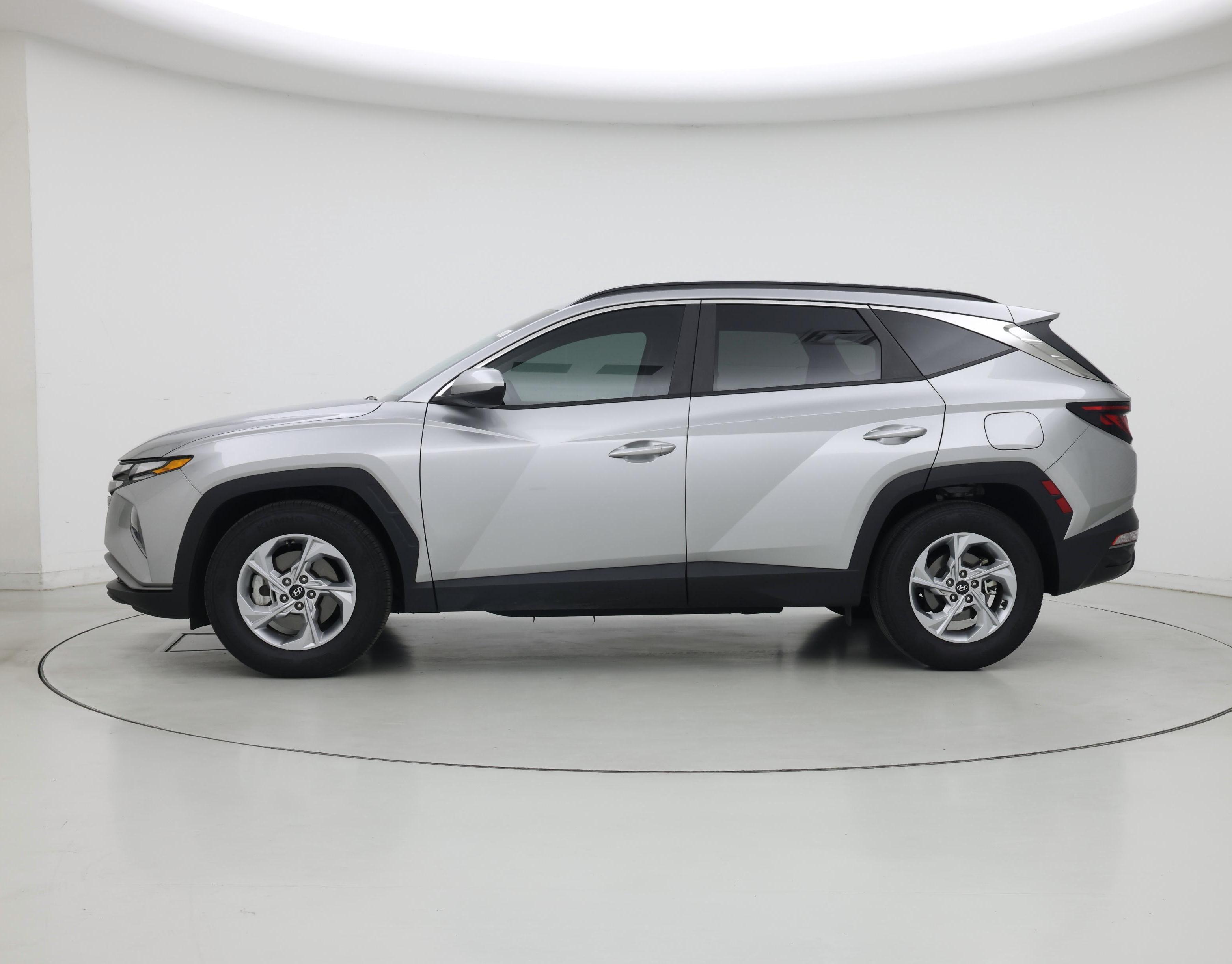 Thumbnail: 2024 Hyundai Tucson - 3