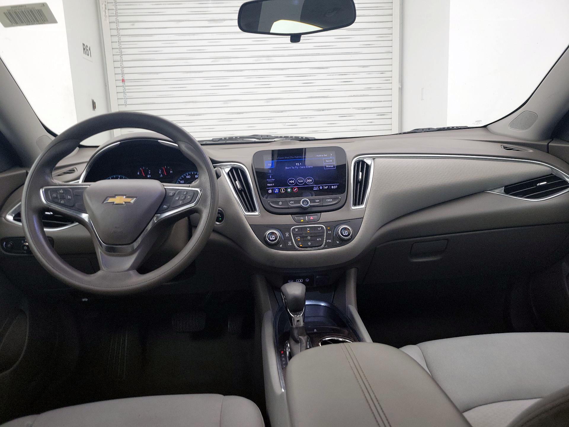 Thumbnail: 2021 Chevrolet Malibu - 9