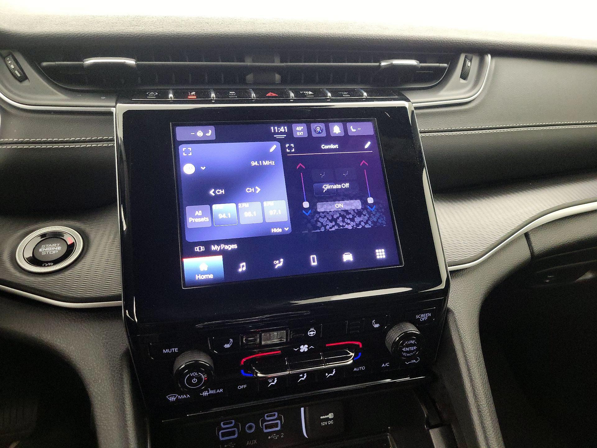 Thumbnail: 2023 Jeep Grand Cherokee - 15