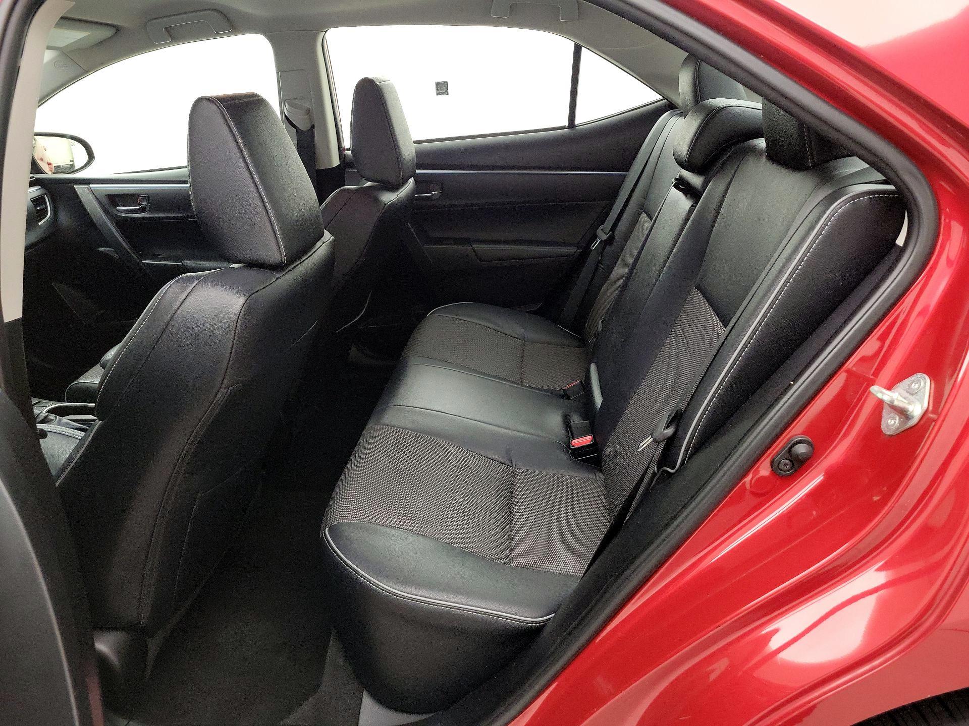 Thumbnail: 2015 Toyota Corolla - 19