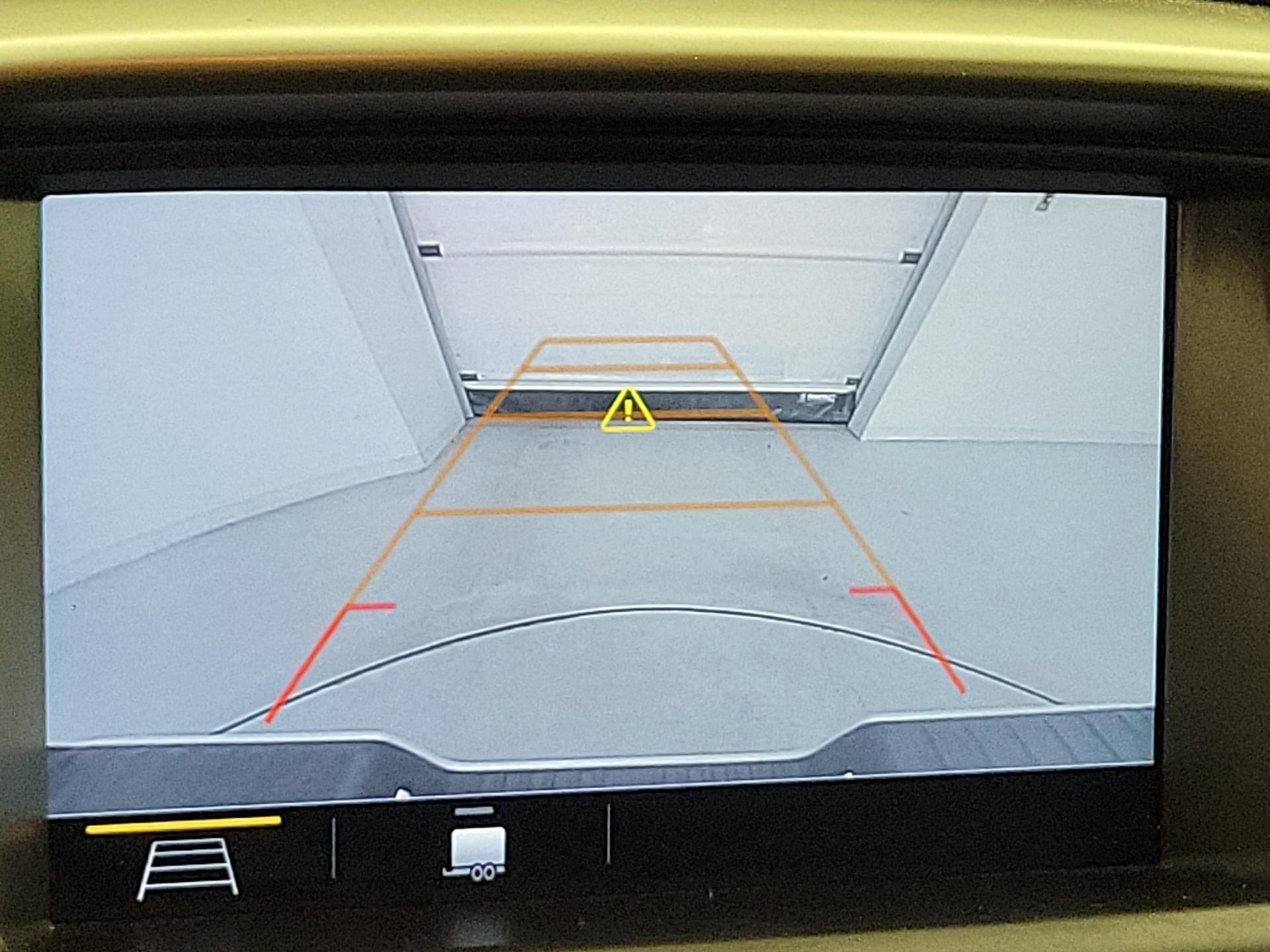 Thumbnail: 2021 Chevrolet Colorado - 15