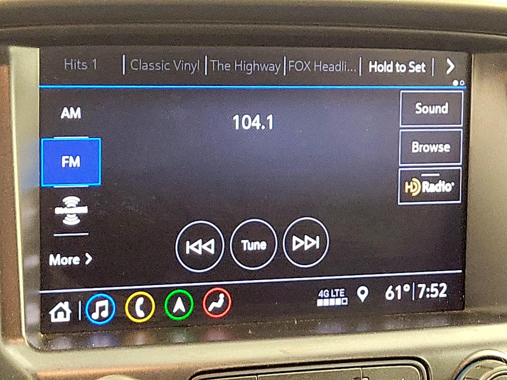 Thumbnail: 2021 Chevrolet Colorado - 16