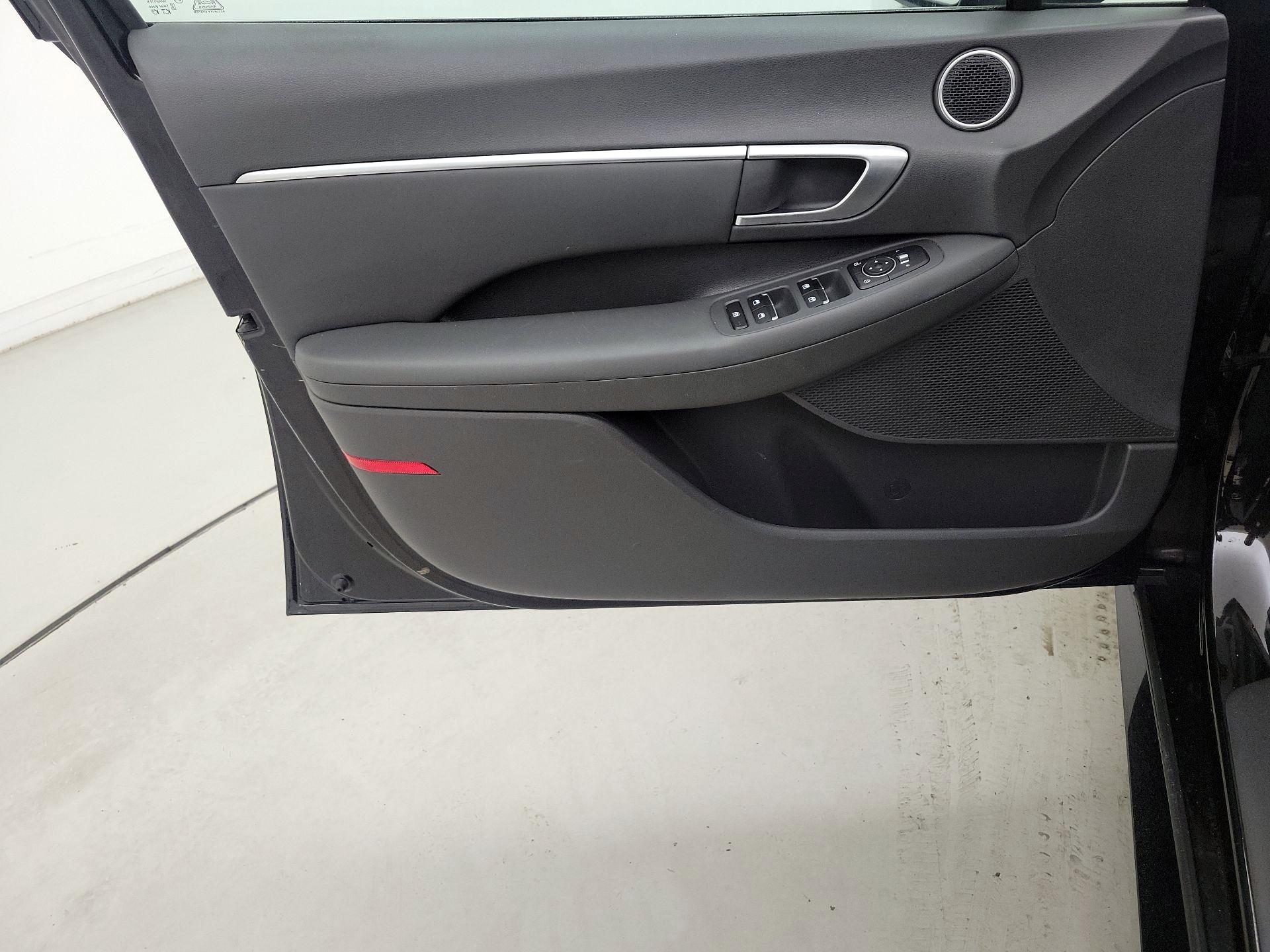 Thumbnail: 2021 Hyundai Sonata - 12