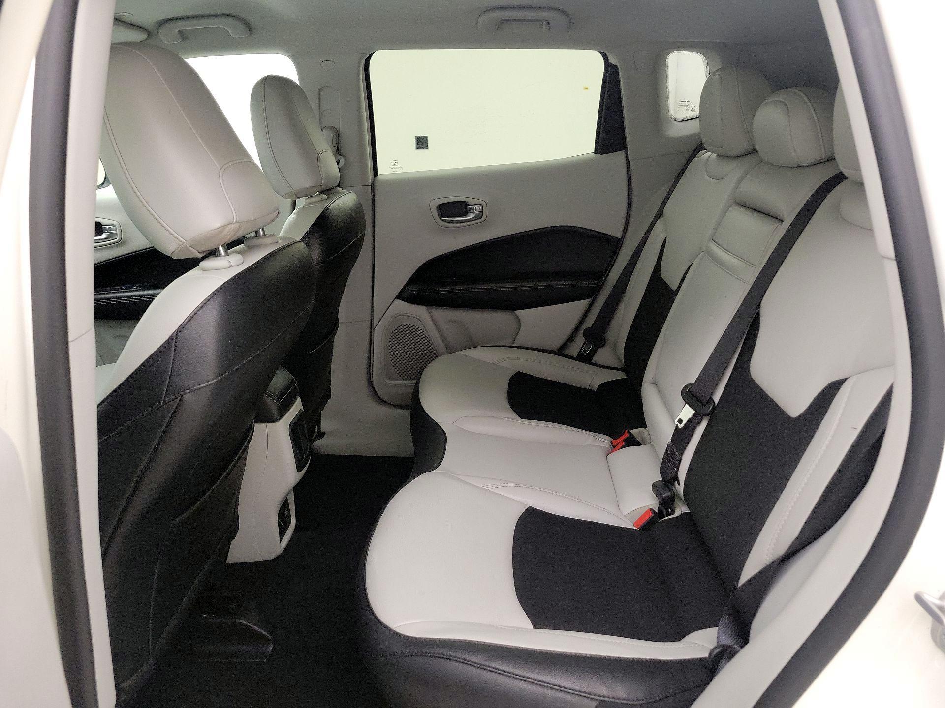 Thumbnail: 2019 Jeep Compass - 20