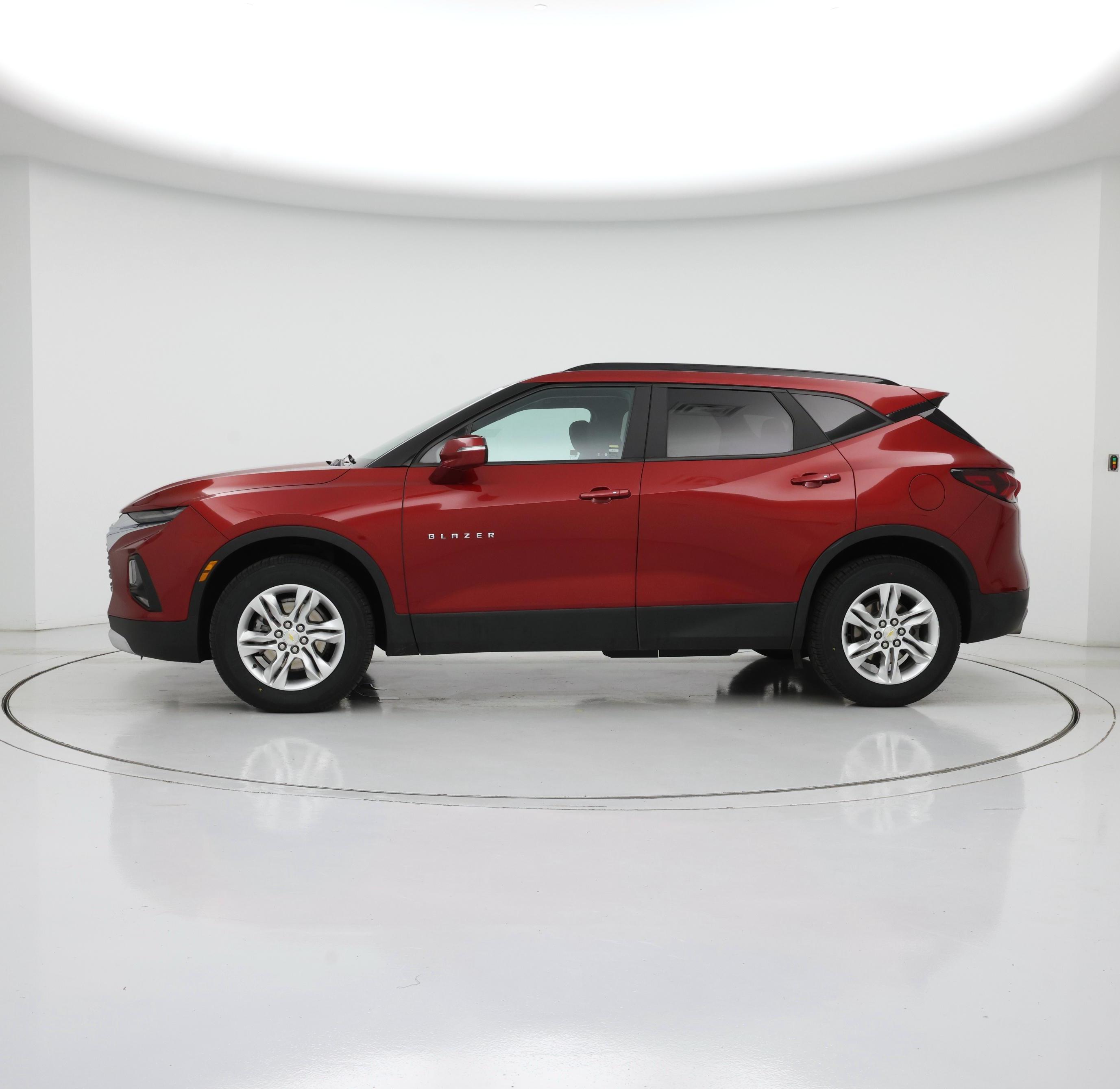 Thumbnail: 2022 Chevrolet Blazer - 3
