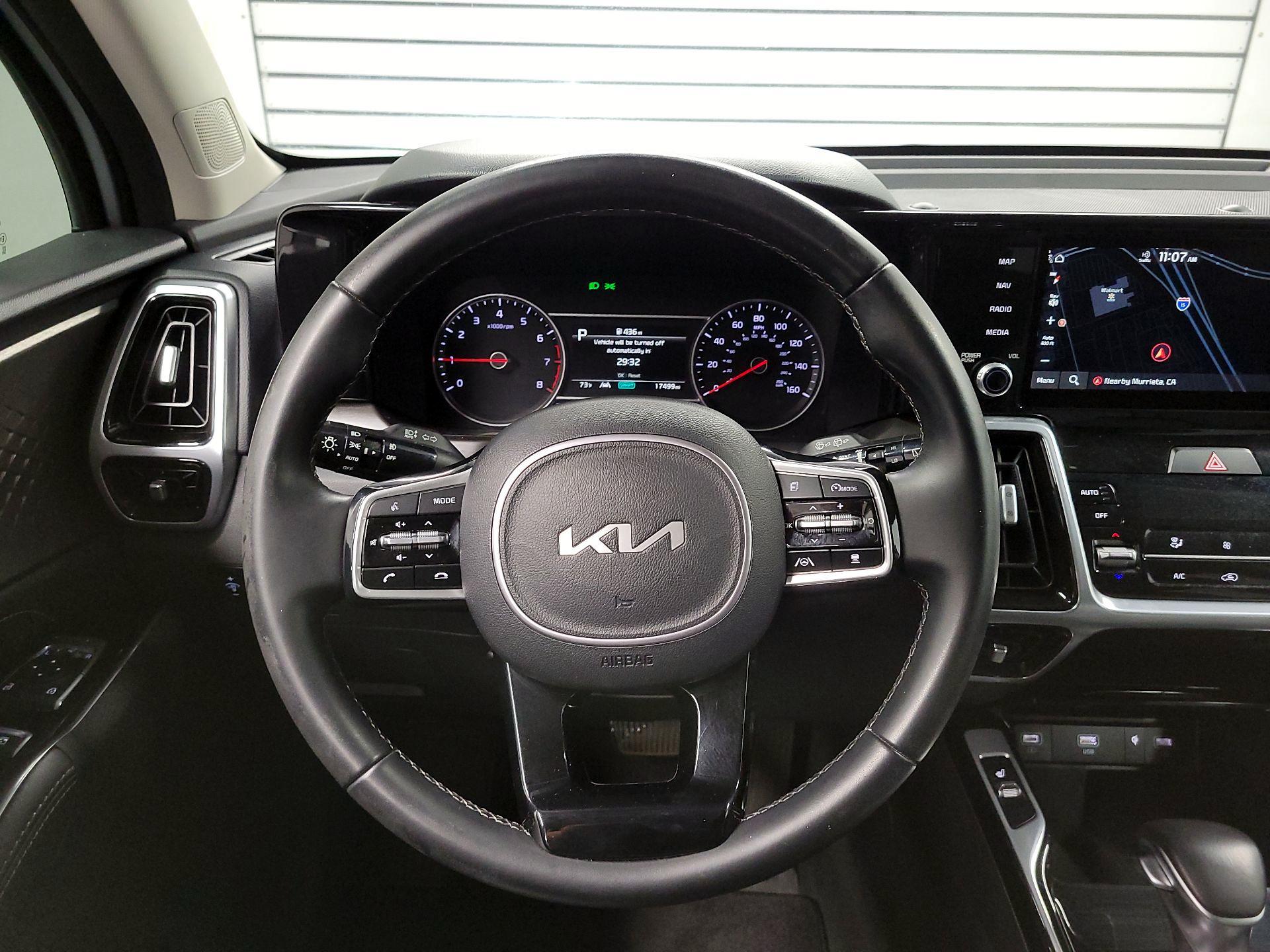 Thumbnail: 2022 Kia Sorento - 10