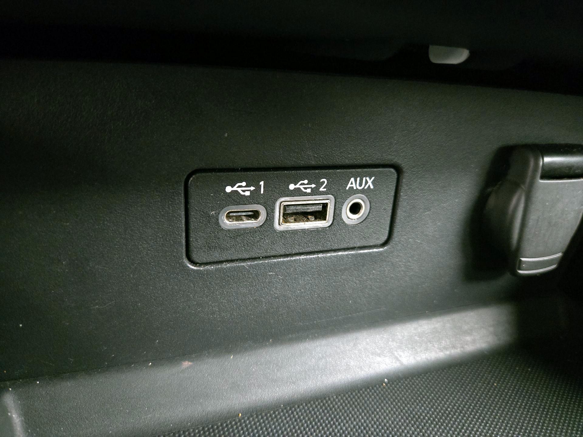 Thumbnail: 2021 Nissan Altima - 18