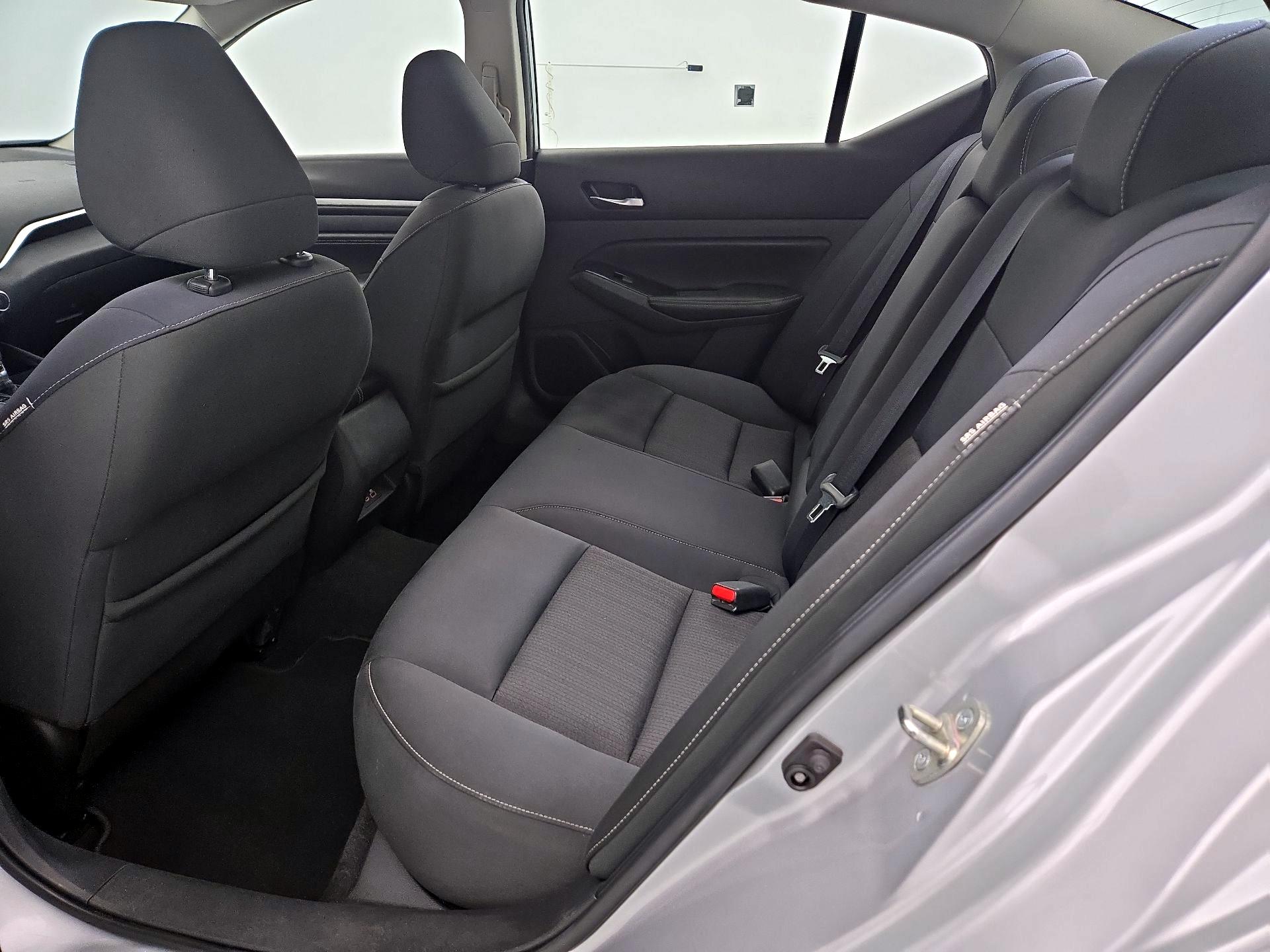 Thumbnail: 2021 Nissan Altima - 19