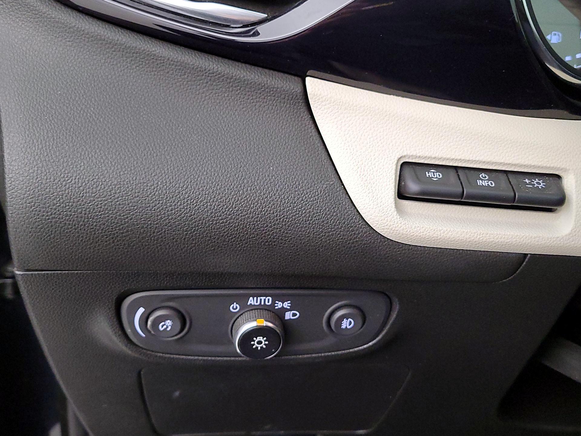 Thumbnail: 2020 Buick Encore GX - 13