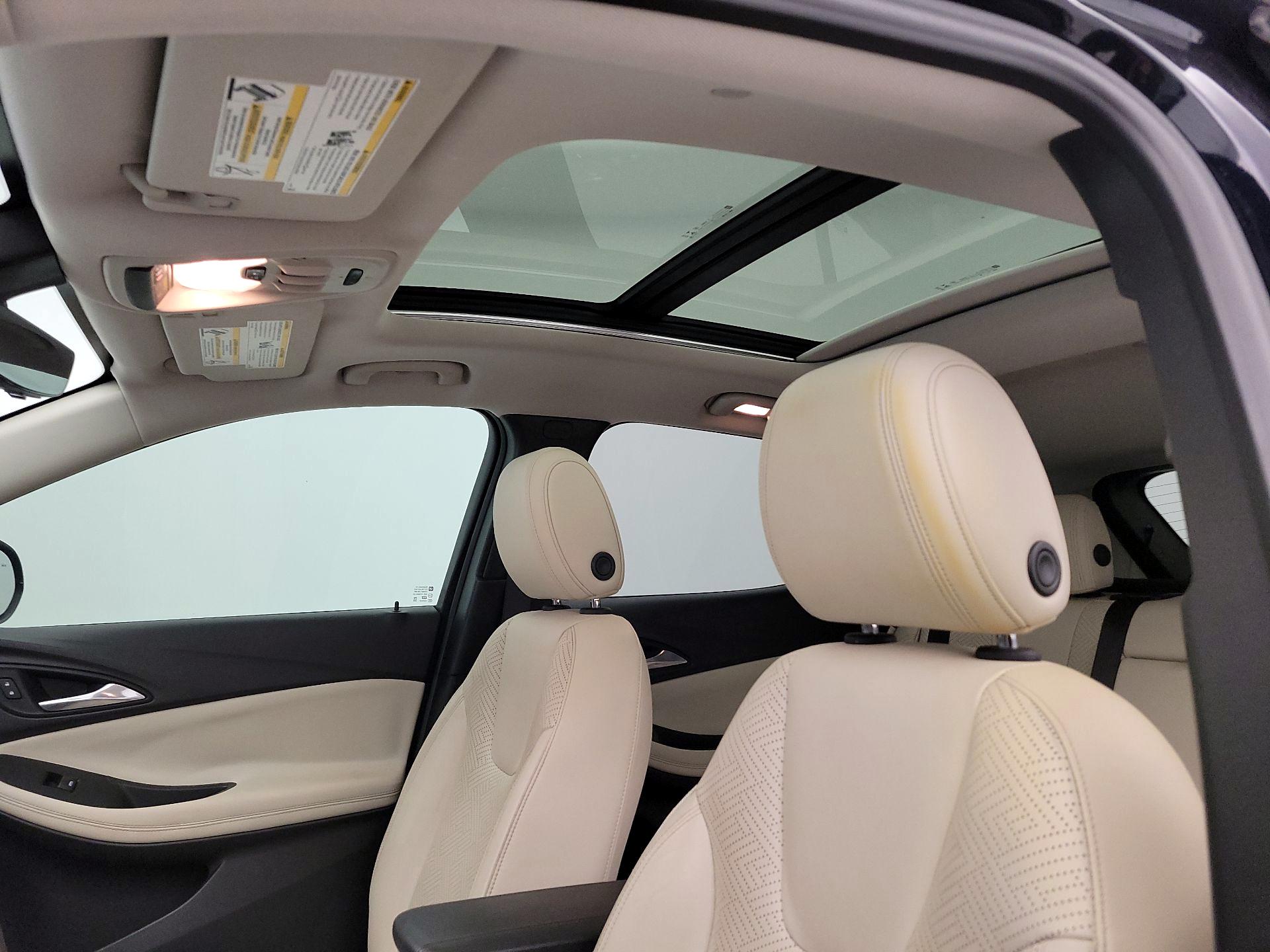 Thumbnail: 2020 Buick Encore GX - 19