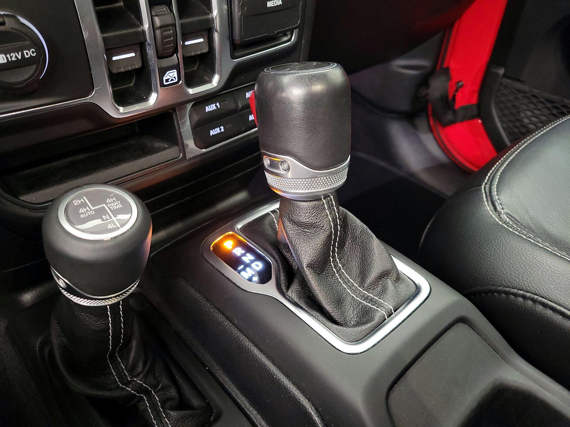 Thumbnail: 2020 Jeep Wrangler - 17