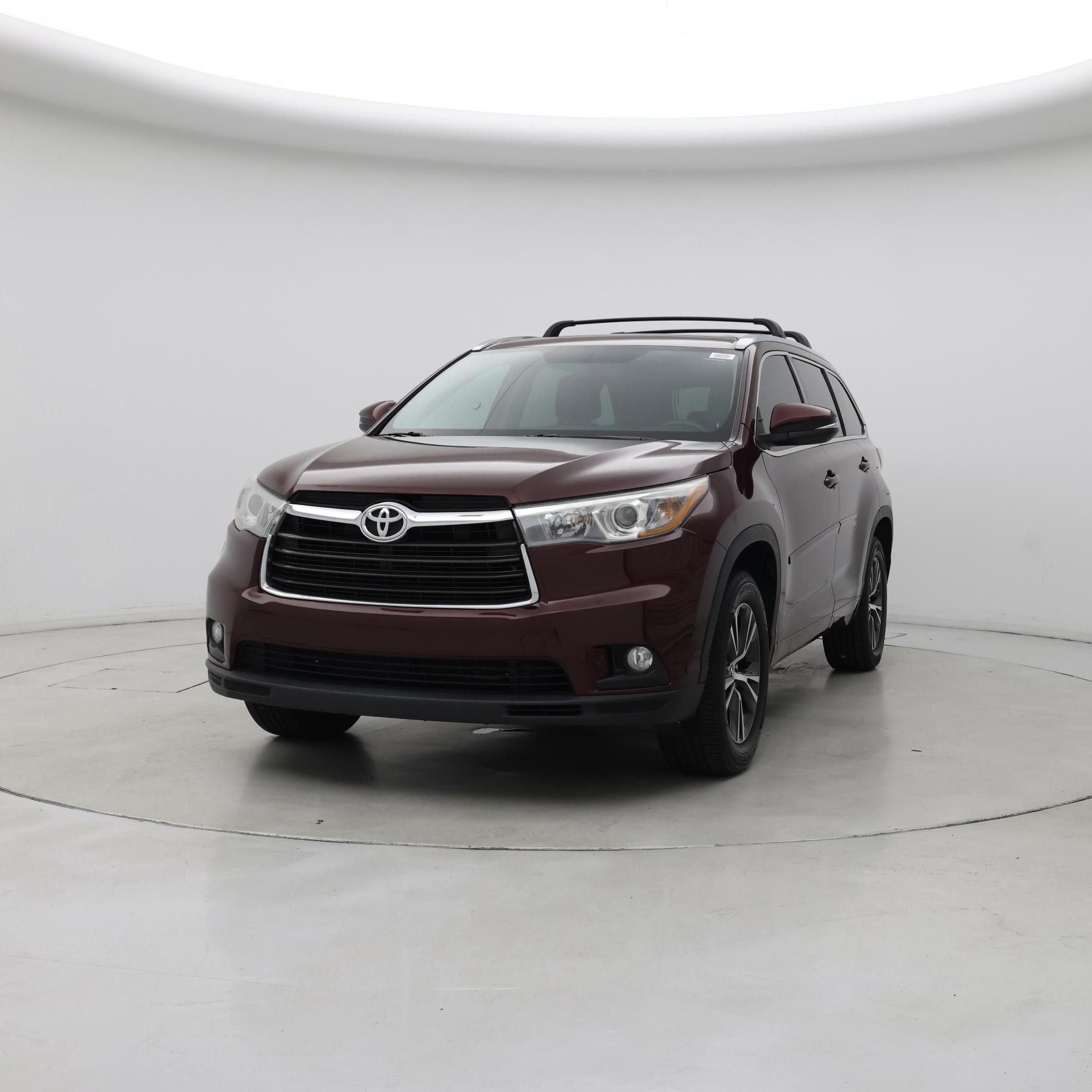Thumbnail: 2016 Toyota Highlander - 4