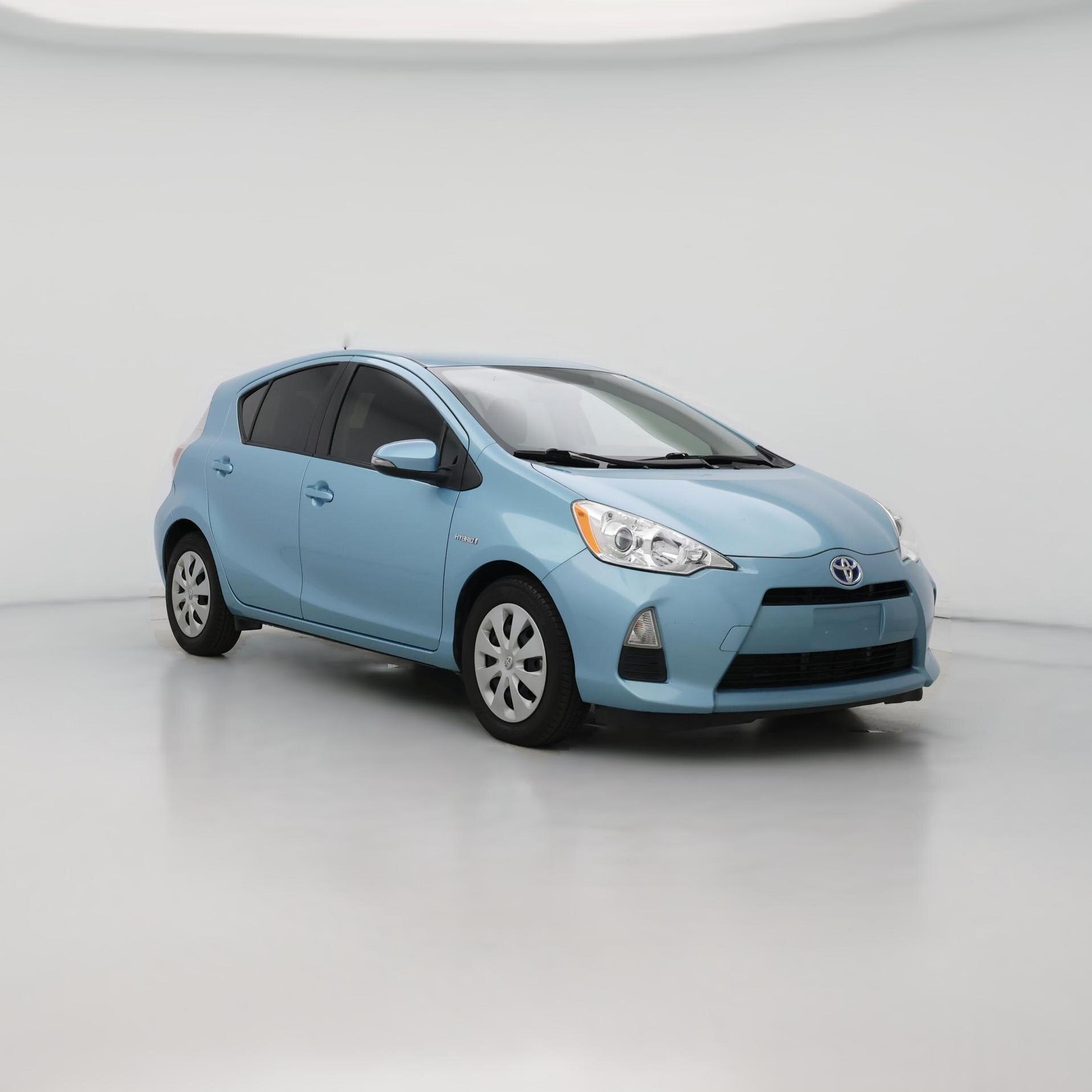 Thumbnail: 2014 Toyota Prius c - 1