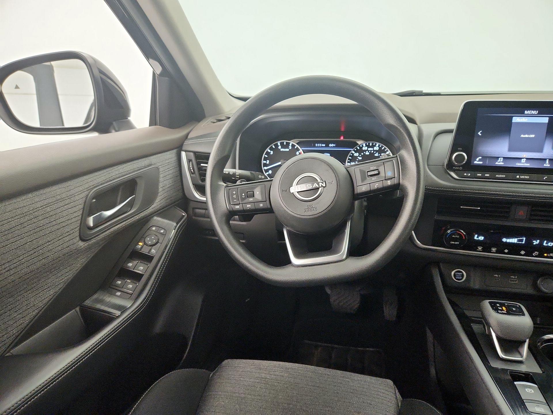 Thumbnail: 2023 Nissan Rogue - 10
