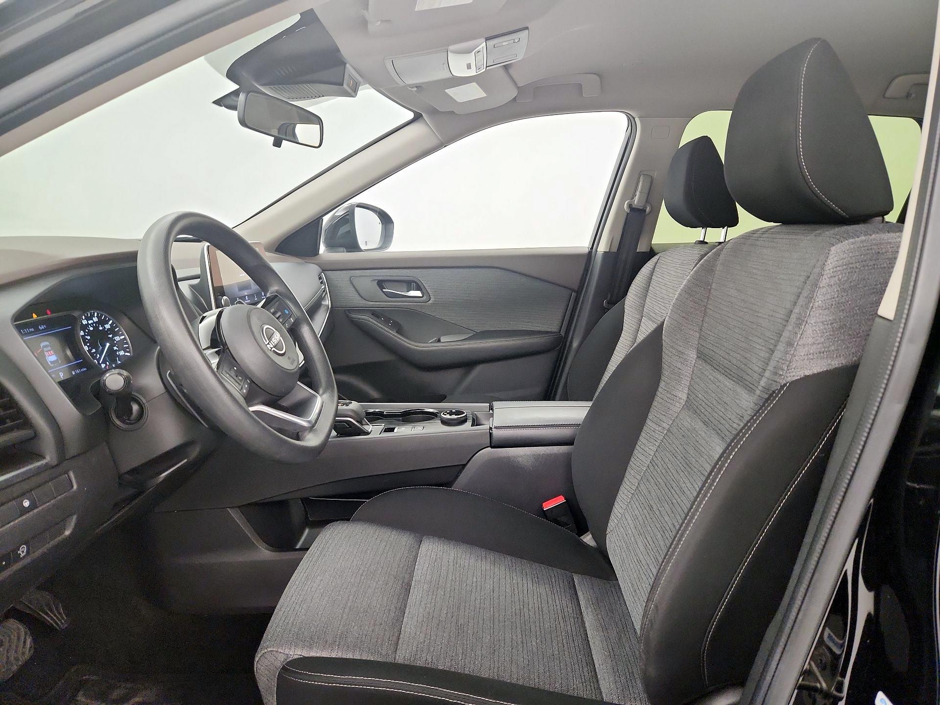 Thumbnail: 2023 Nissan Rogue - 11