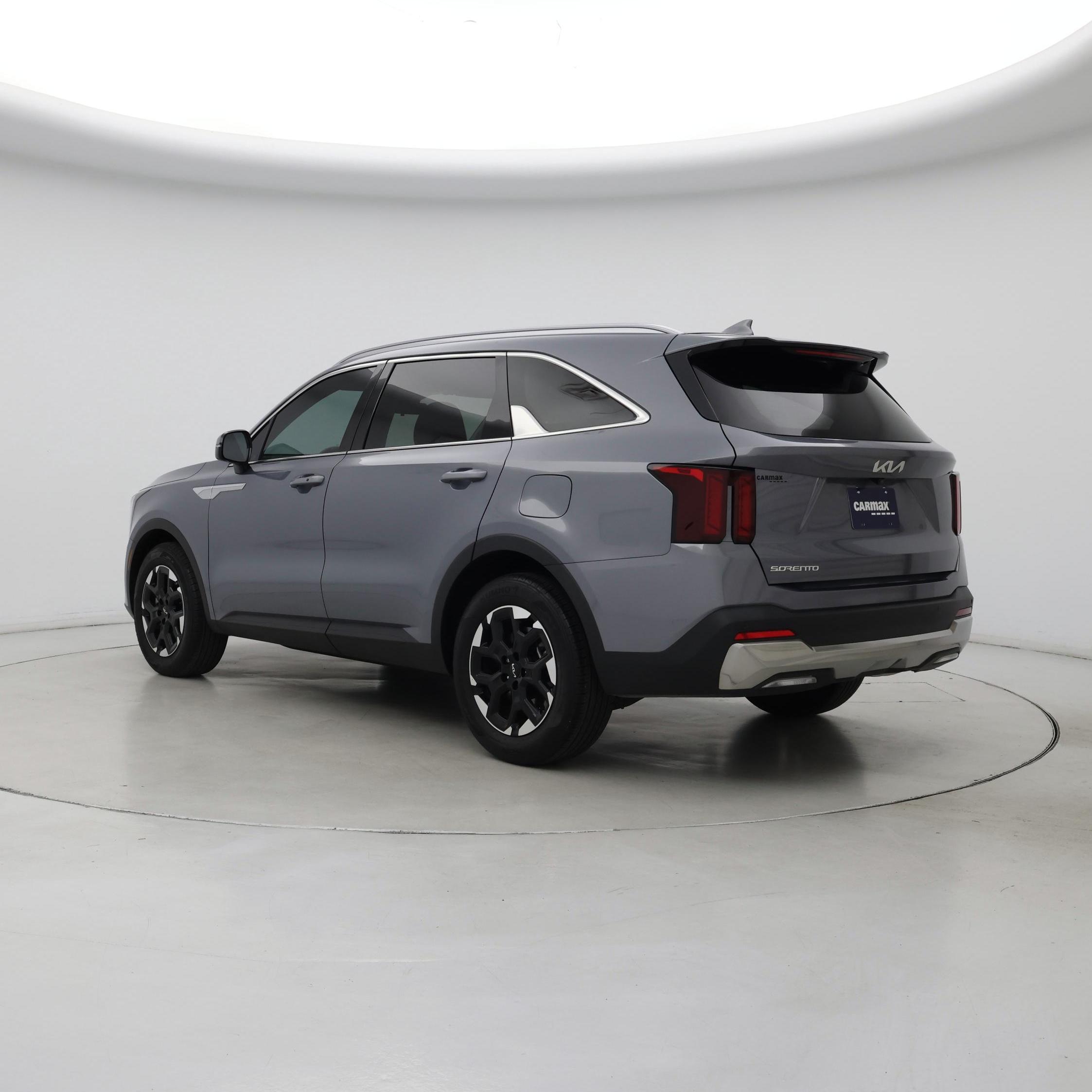 Thumbnail: 2024 Kia Sorento - 2