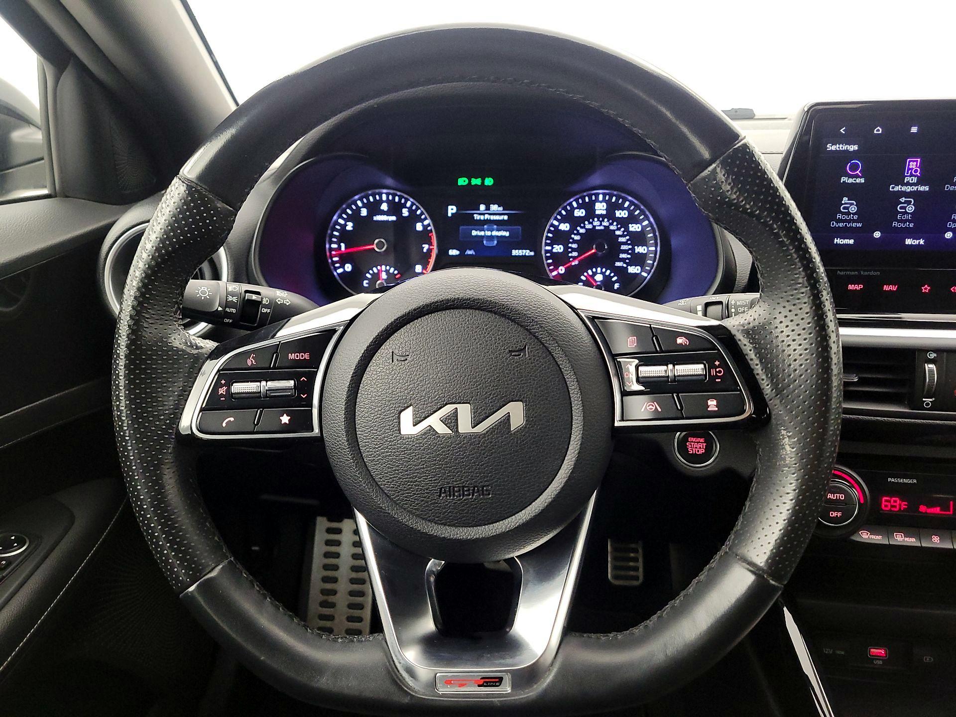 Thumbnail: 2022 Kia Forte - 10