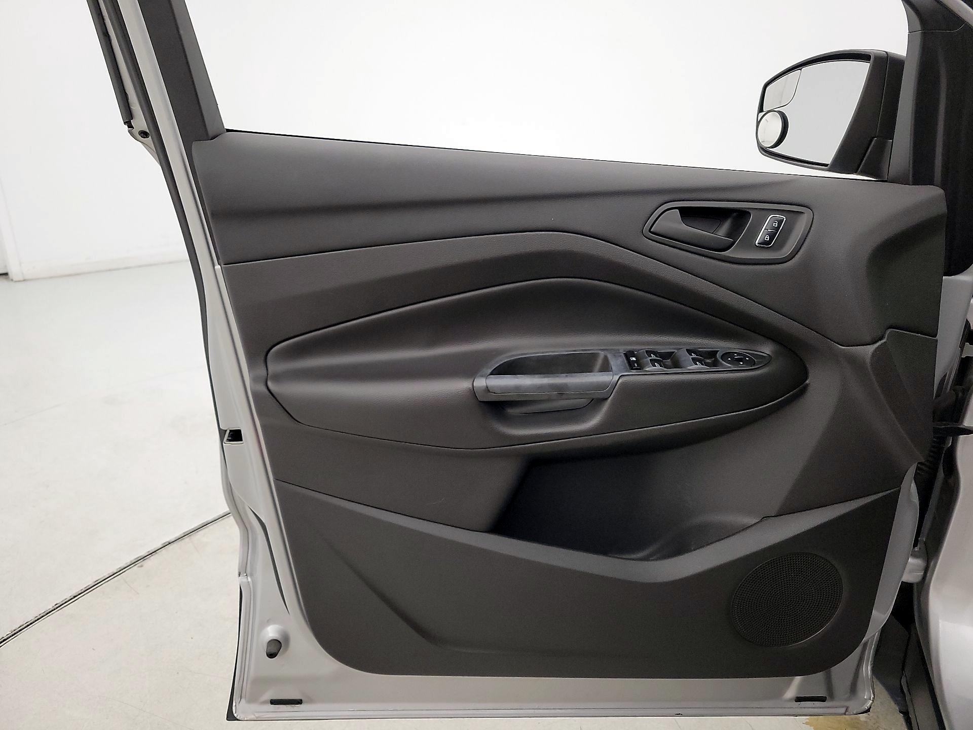 Thumbnail: 2015 Ford Escape - 12