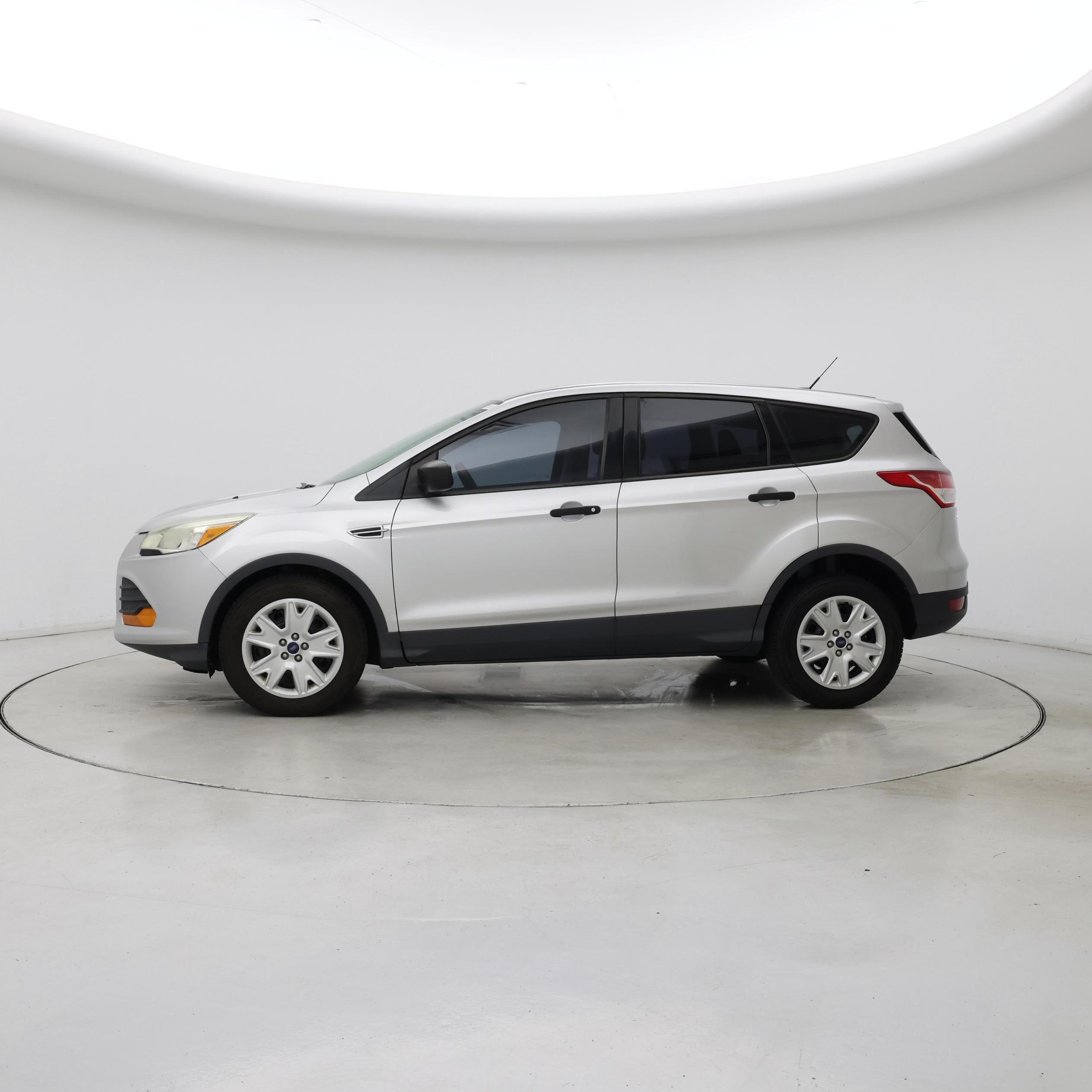 Thumbnail: 2015 Ford Escape - 3