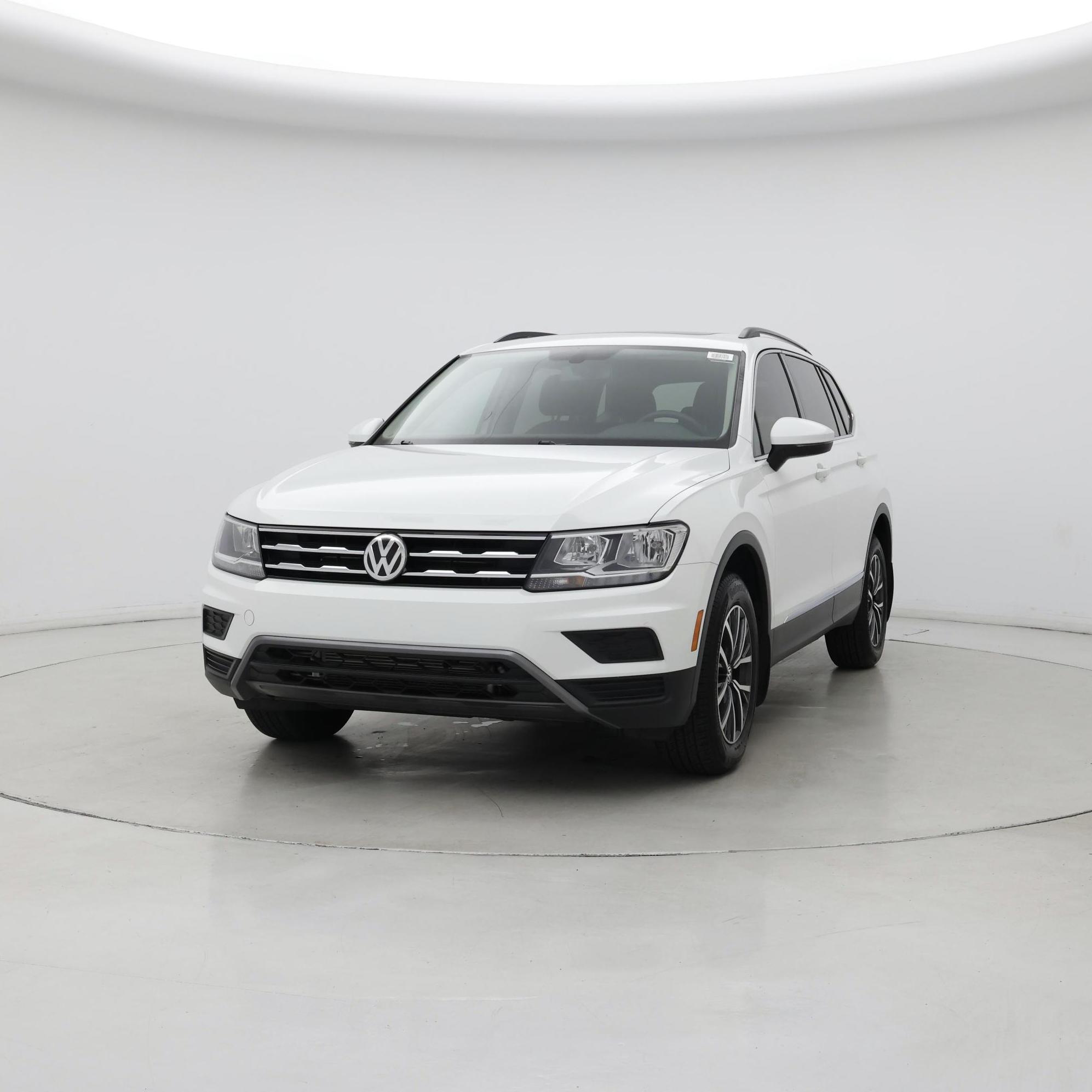 Thumbnail: 2020 Volkswagen Tiguan - 4