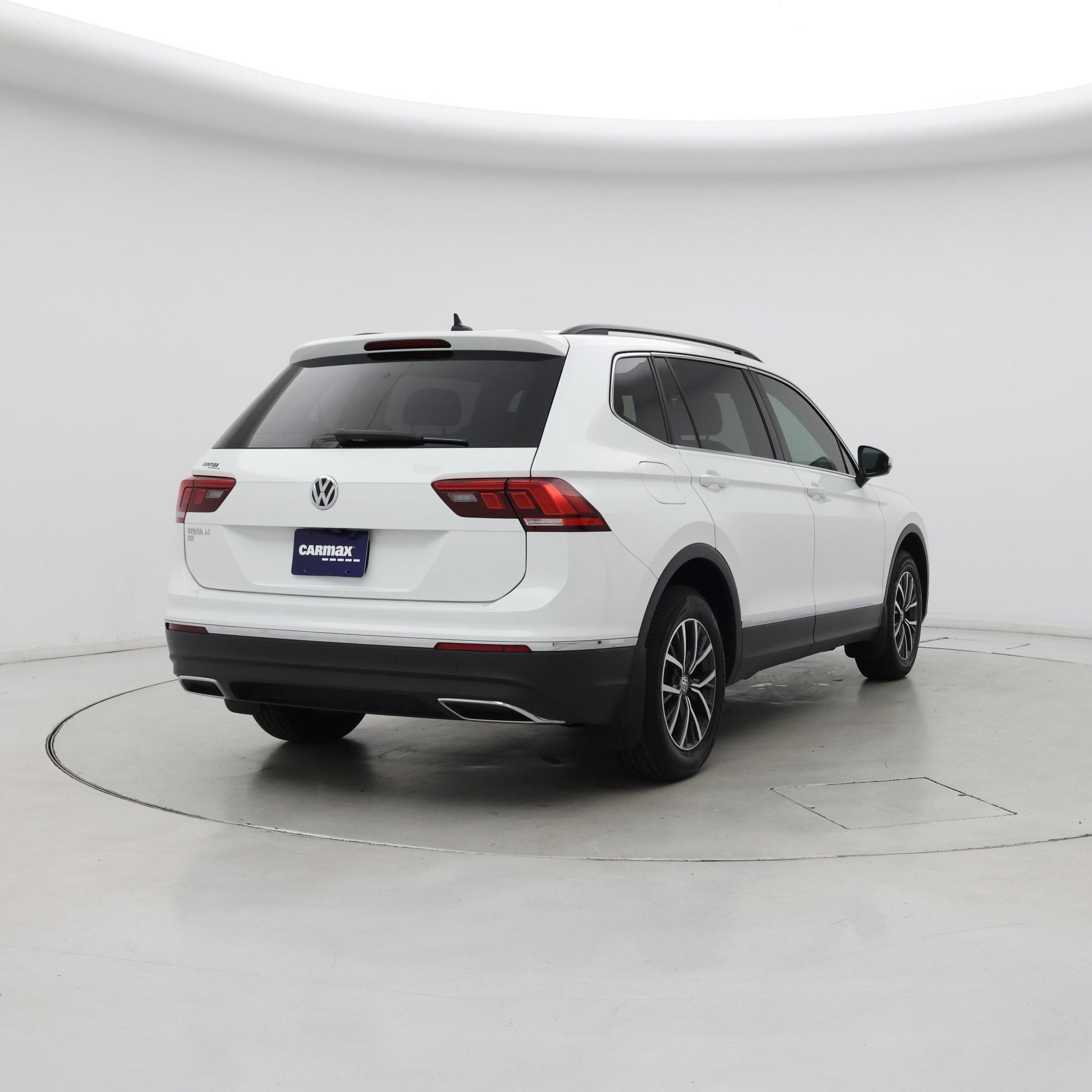 Thumbnail: 2020 Volkswagen Tiguan - 8