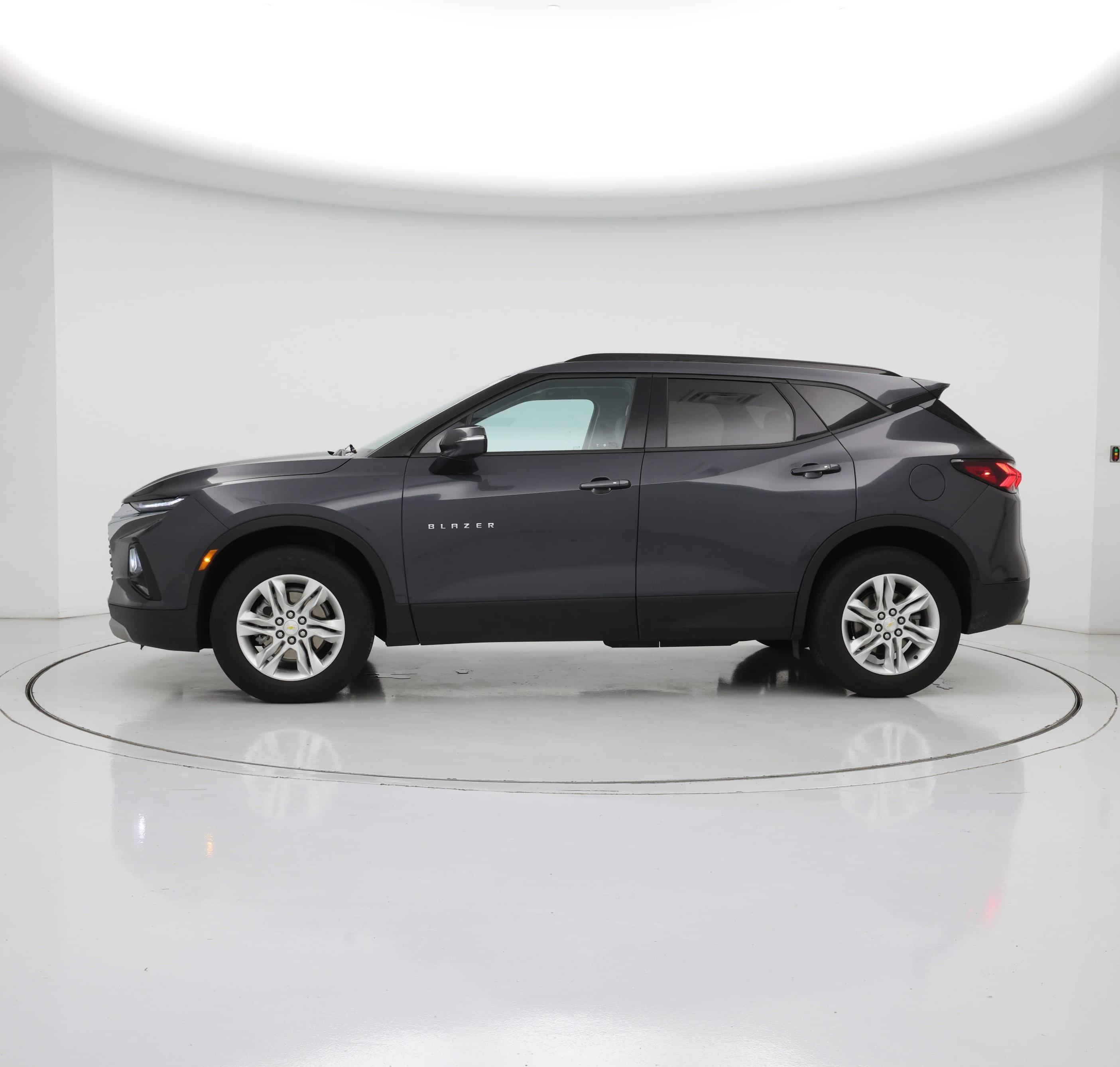 Thumbnail: 2022 Chevrolet Blazer - 3