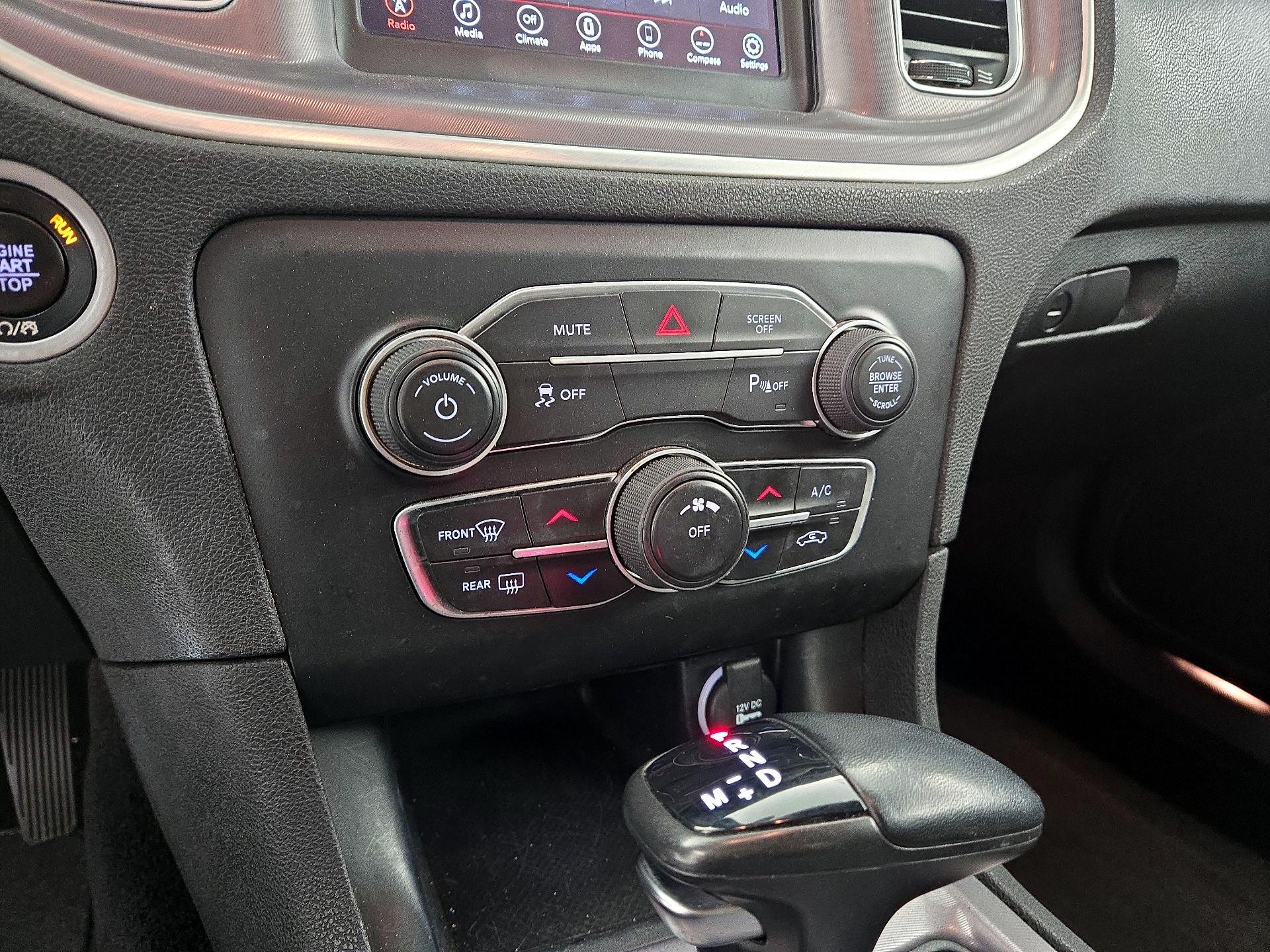 Thumbnail: 2022 Dodge Charger - 16