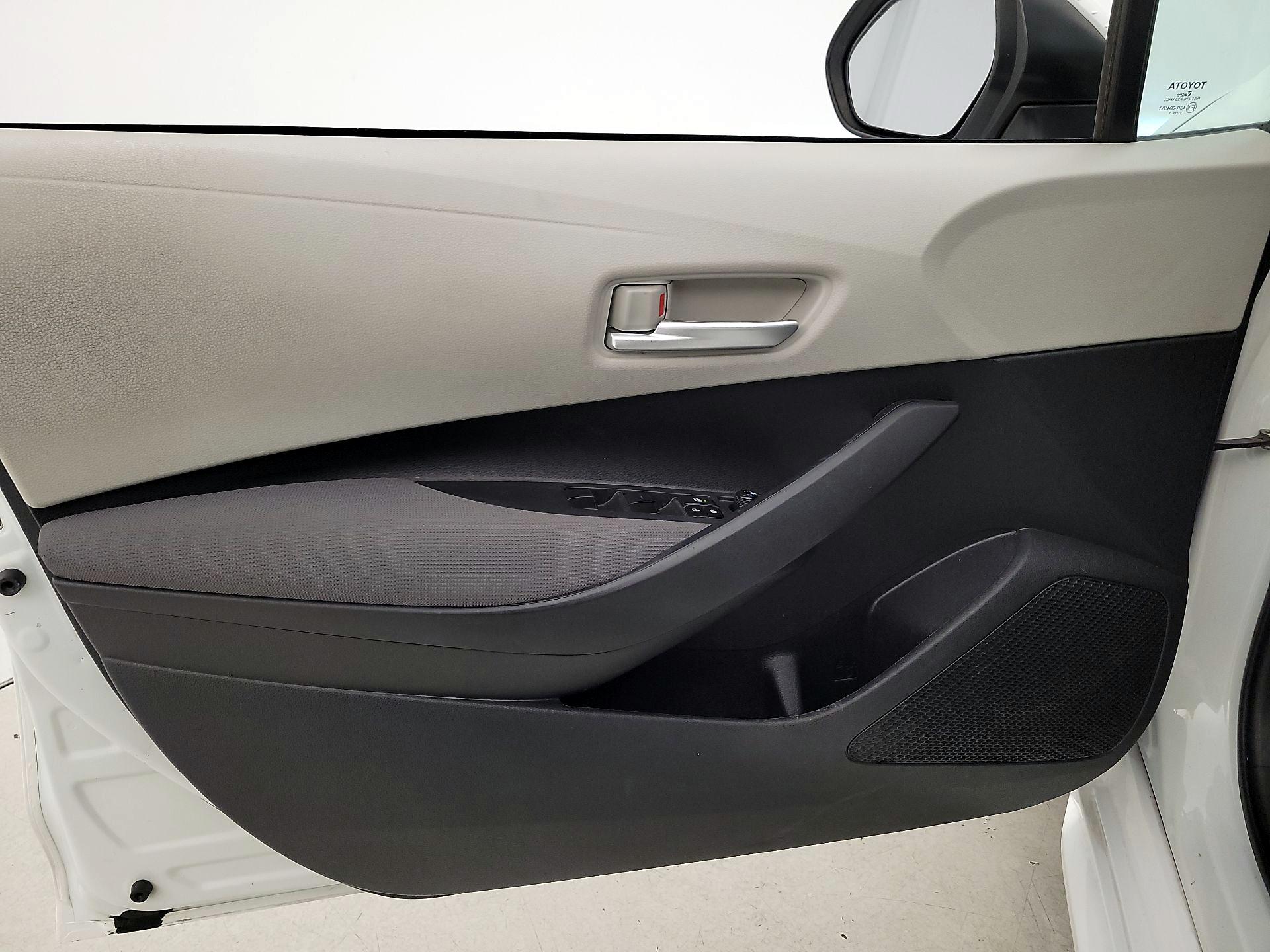 Thumbnail: 2021 Toyota Corolla - 12