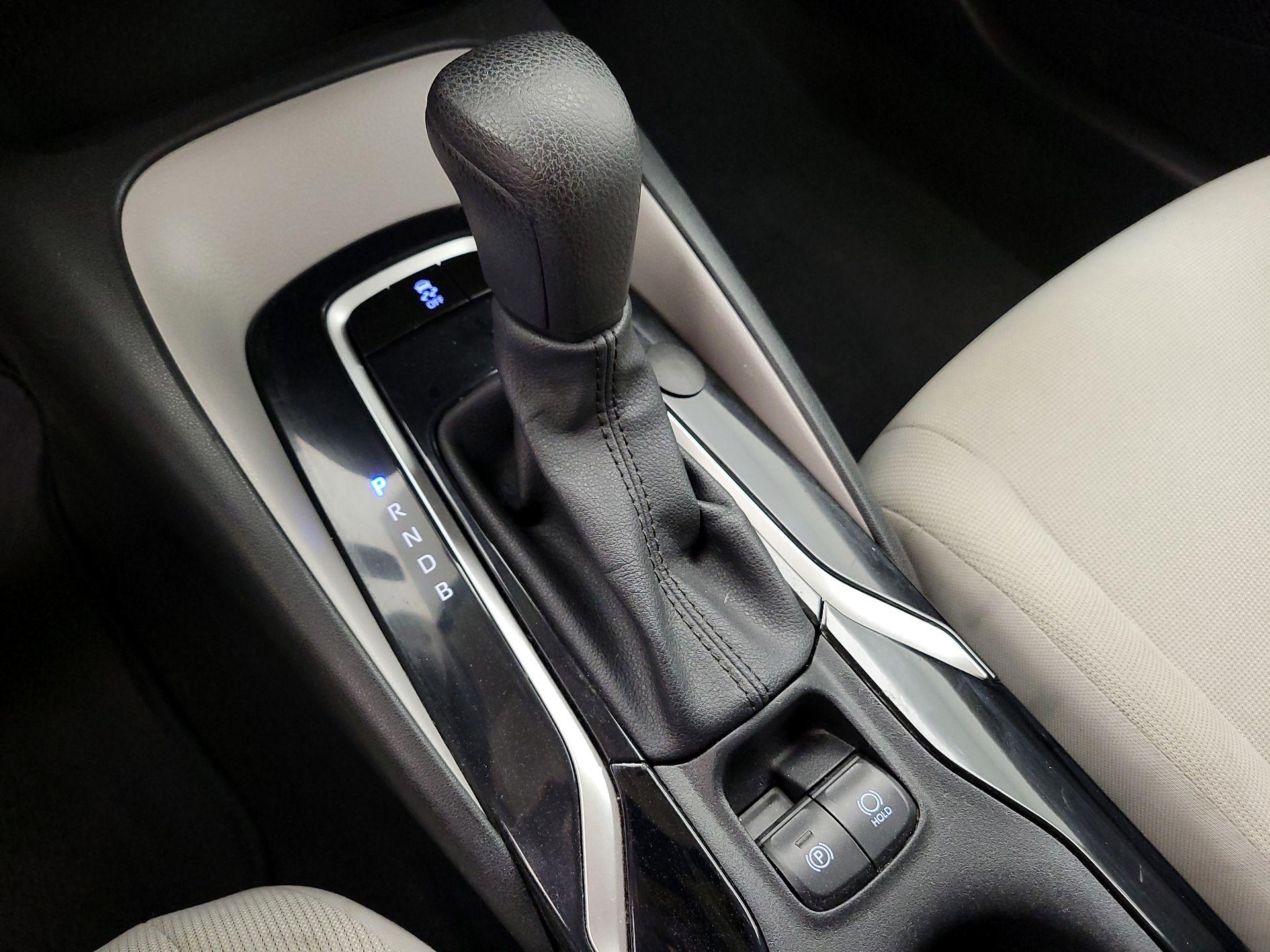 Thumbnail: 2021 Toyota Corolla - 17