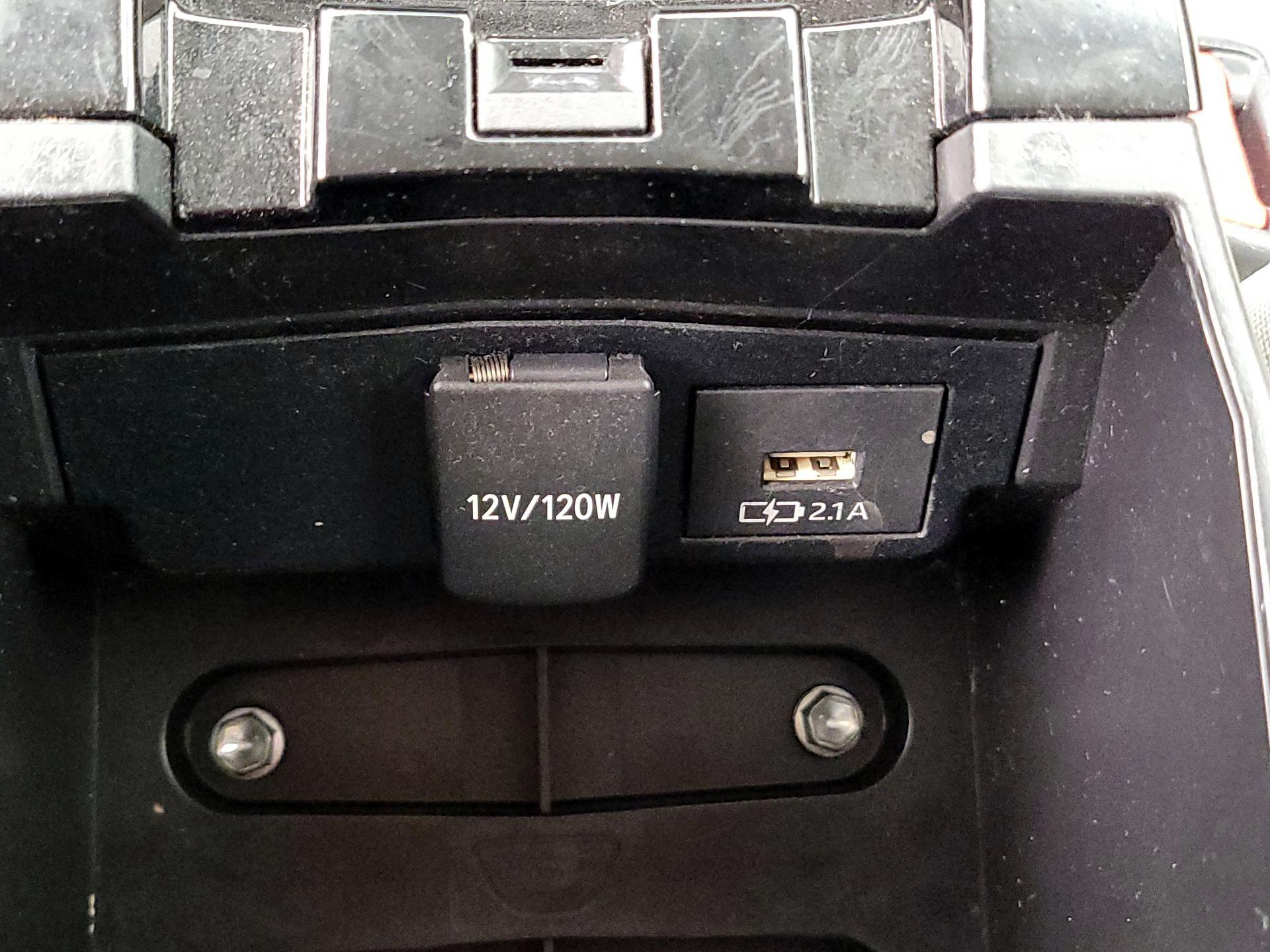 Thumbnail: 2021 Toyota Corolla - 18