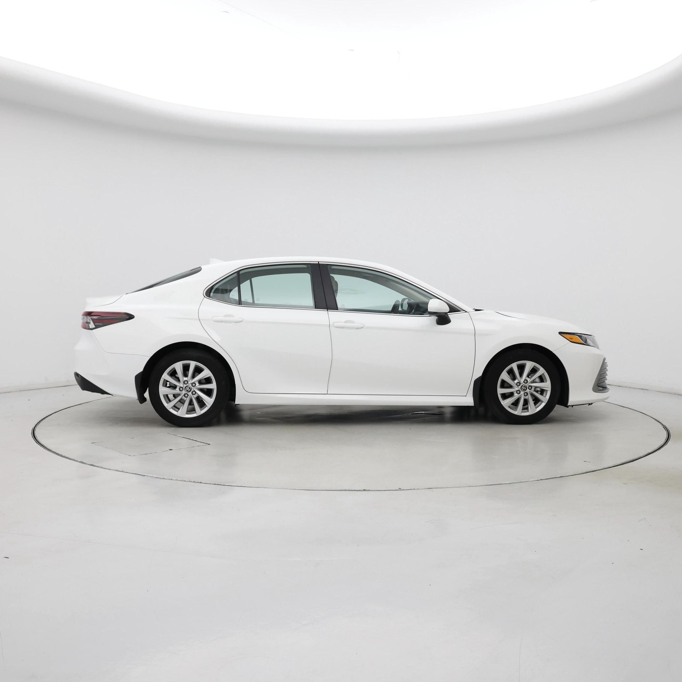 Thumbnail: 2023 Toyota Camry - 7