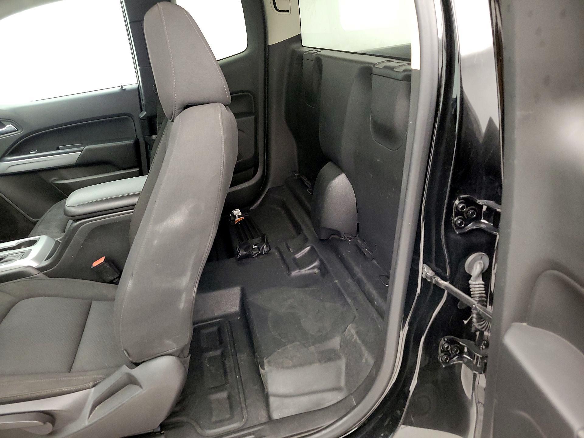 Thumbnail: 2021 Chevrolet Colorado - 19