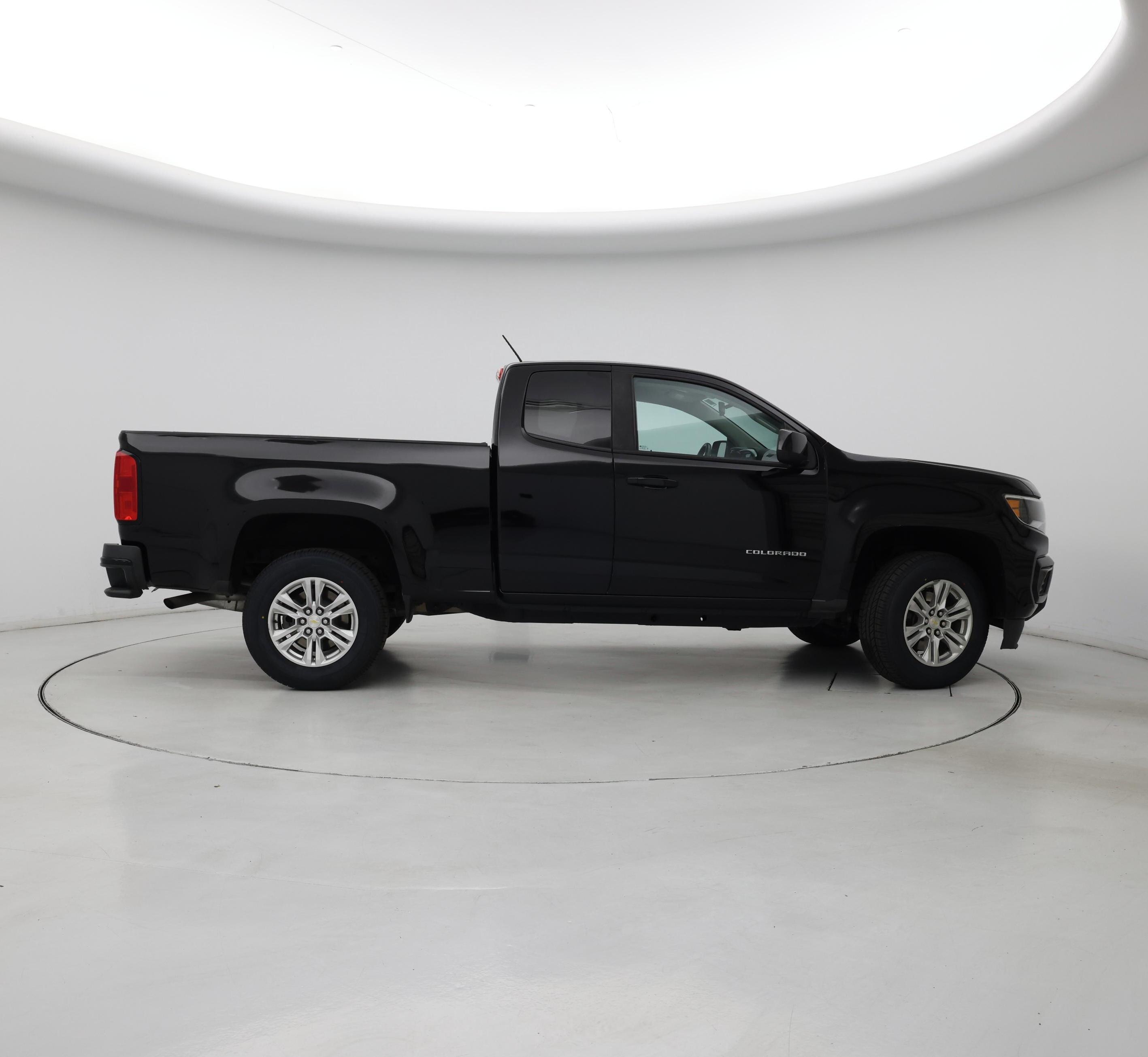 Thumbnail: 2021 Chevrolet Colorado - 7